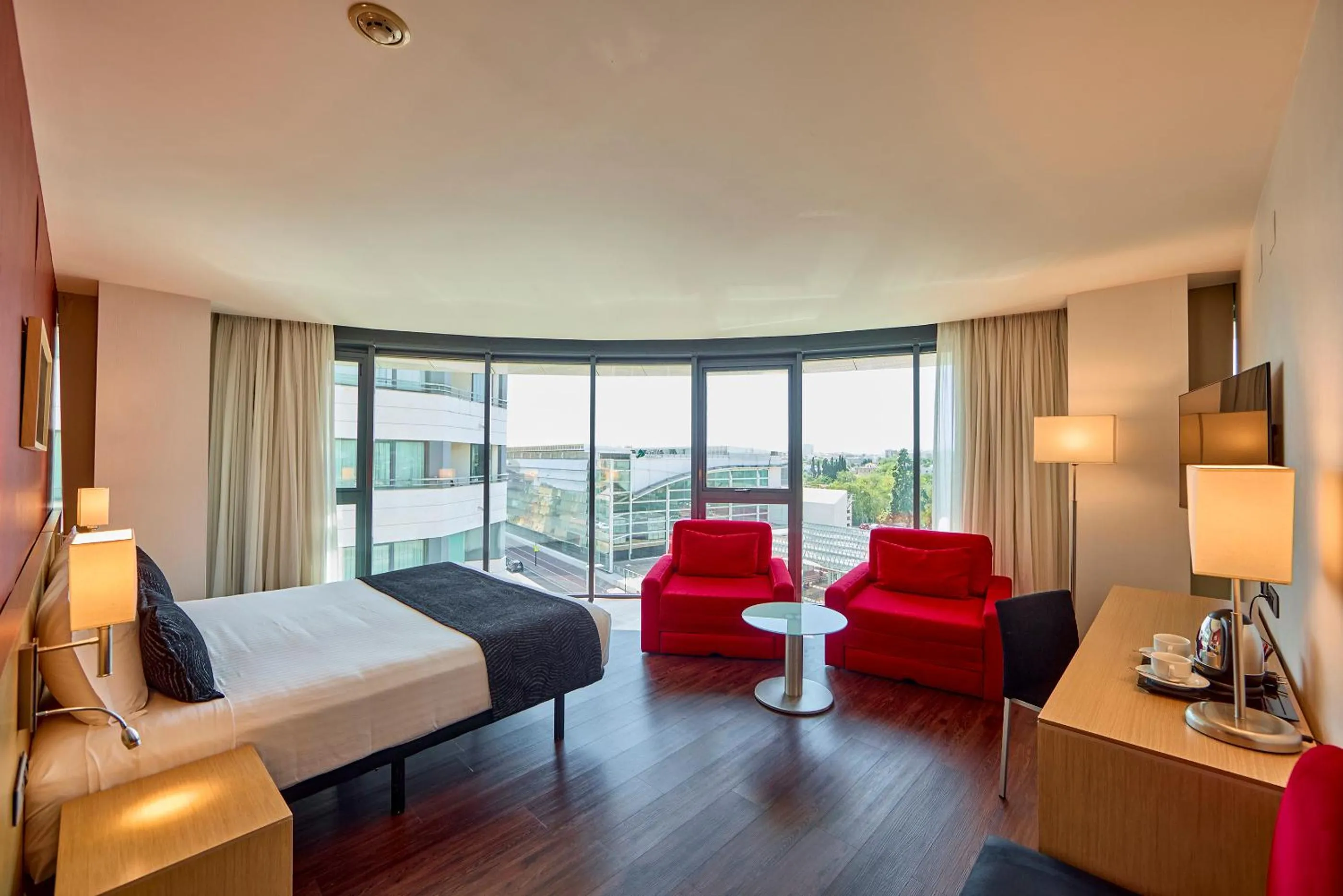 Deluxe King Room with City View in Civis Luz Castellón 4*S