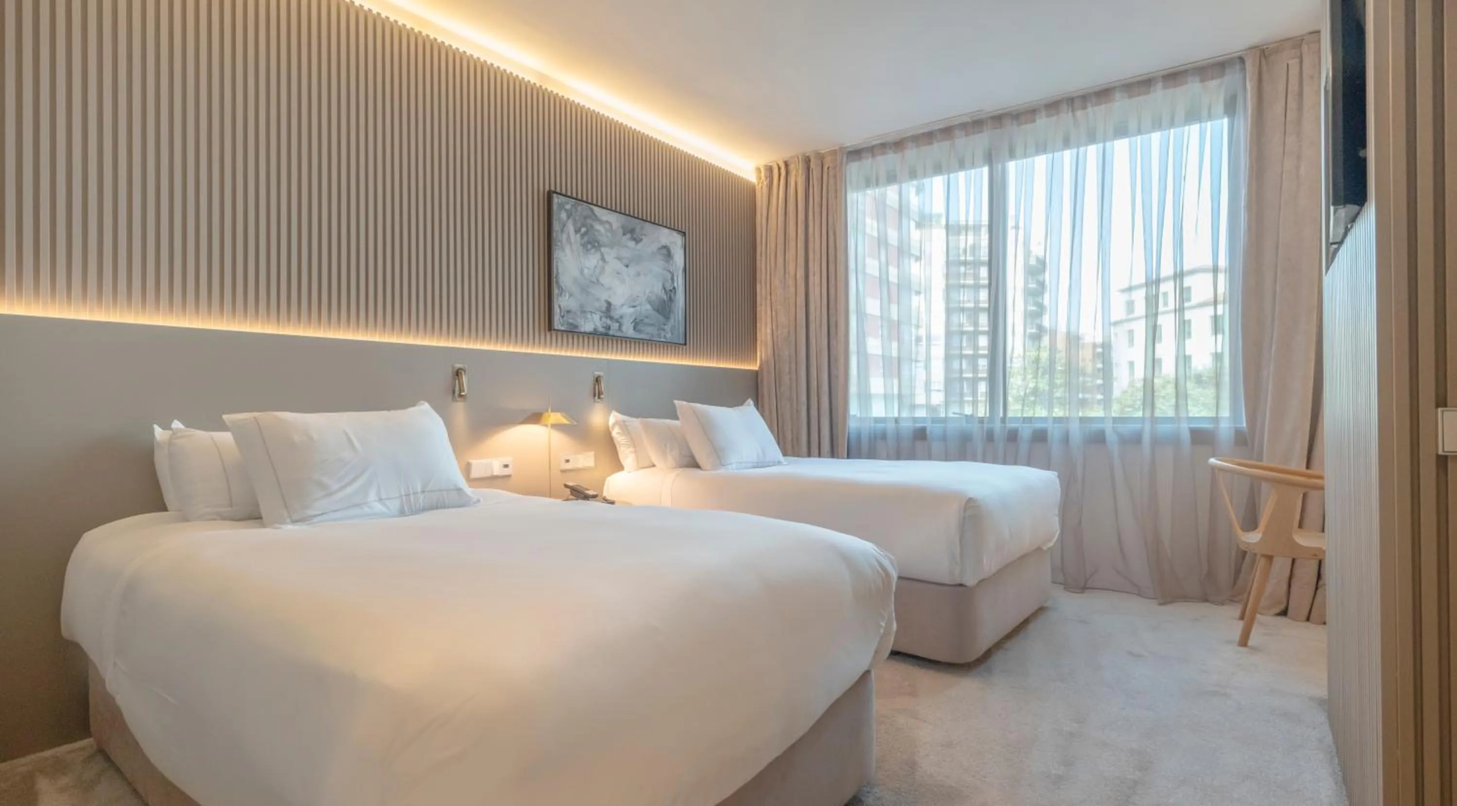 Deluxe Twin Room in Carlemany Girona