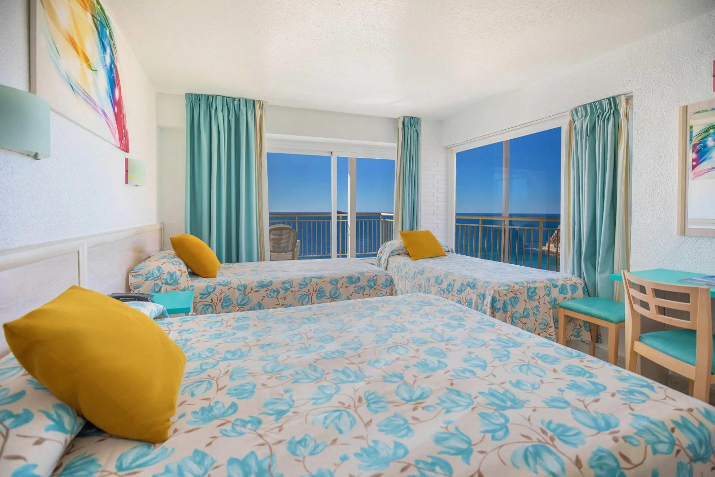 Double Room with Sea View (2 Adults + 1 Child) in Hotel Servigroup Torre Dorada