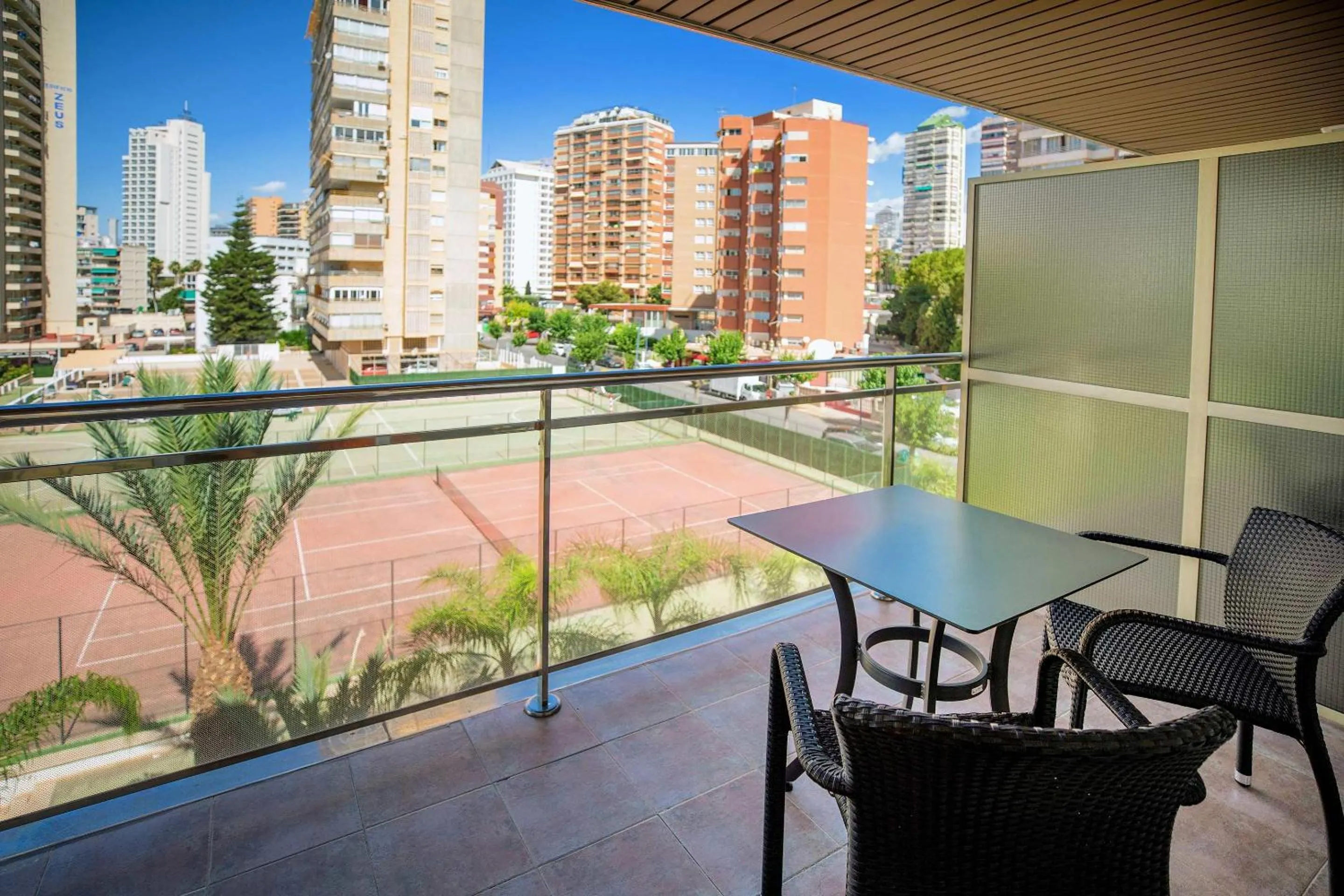 Twin Room in Hotel Servigroup Diplomatic 4 Sup