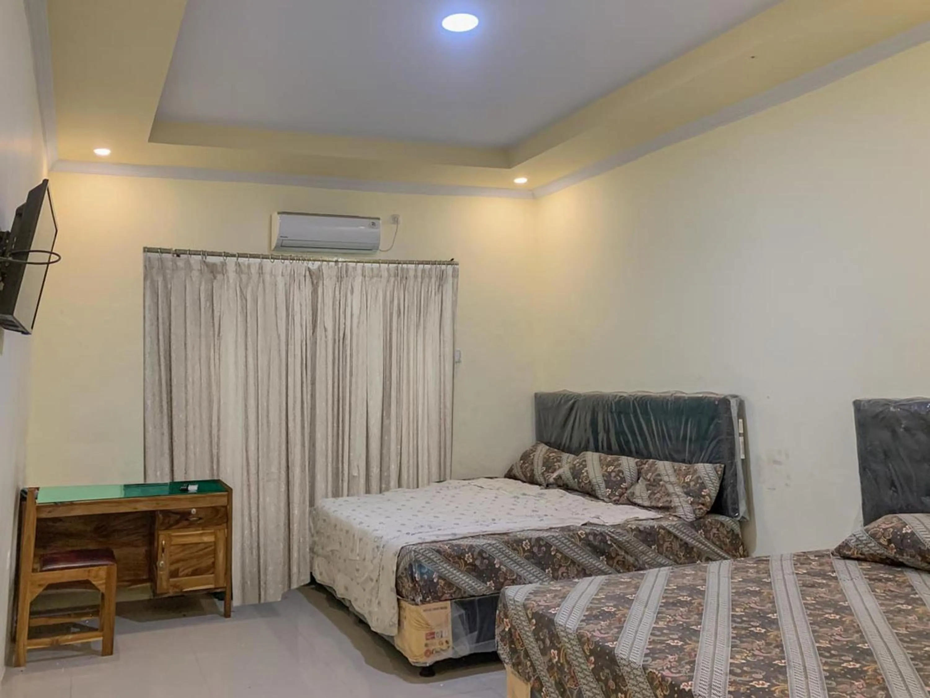 Superior Twin Room in Edotel SMKN 2 Pinrang Mitra RedDoorz