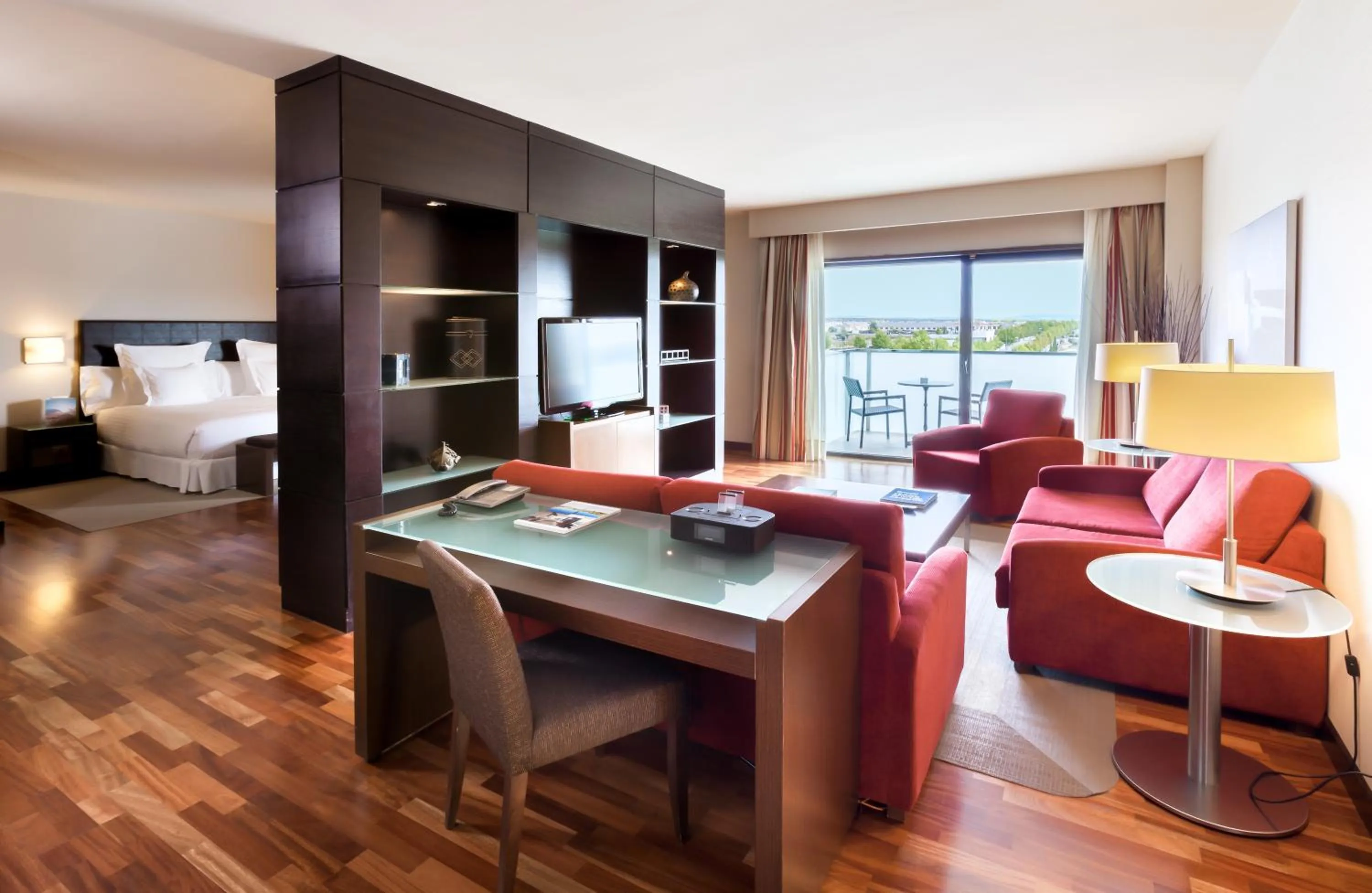 Executive Suite in Occidental Aranjuez