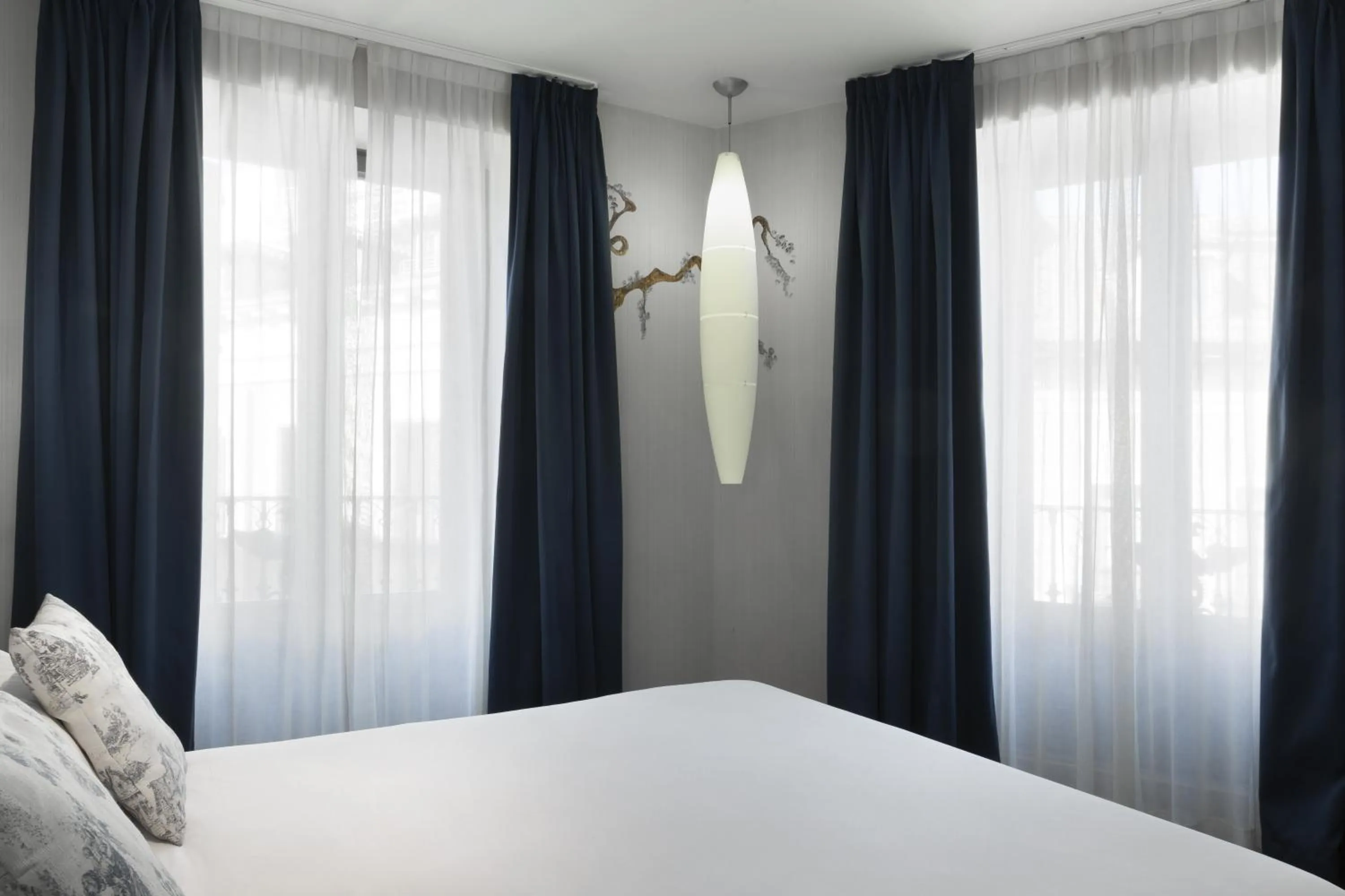 Superior Double Room with Balcony in Petit Palace Posada del Peine