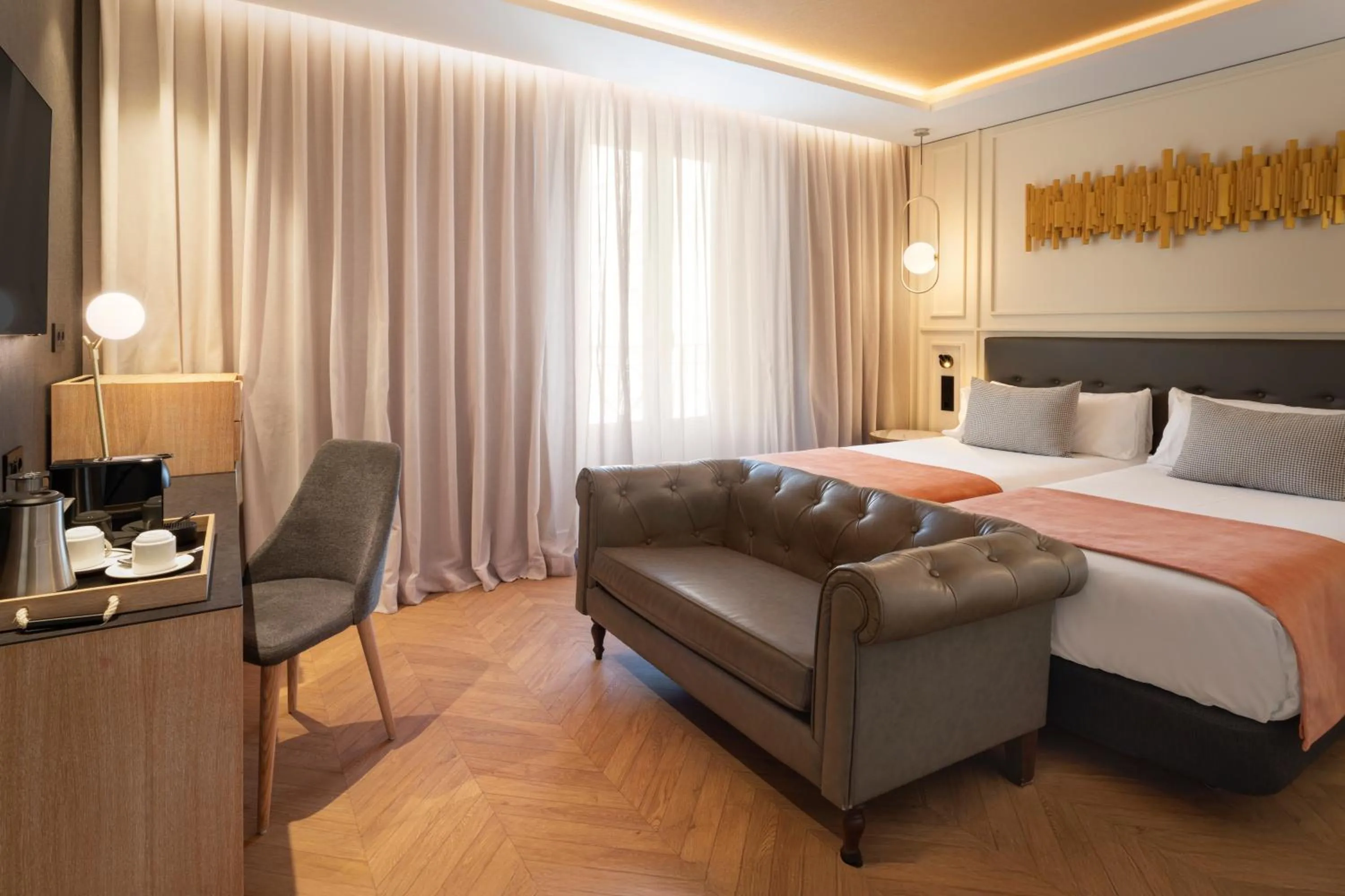 Premium Double Room in Catalonia Goya