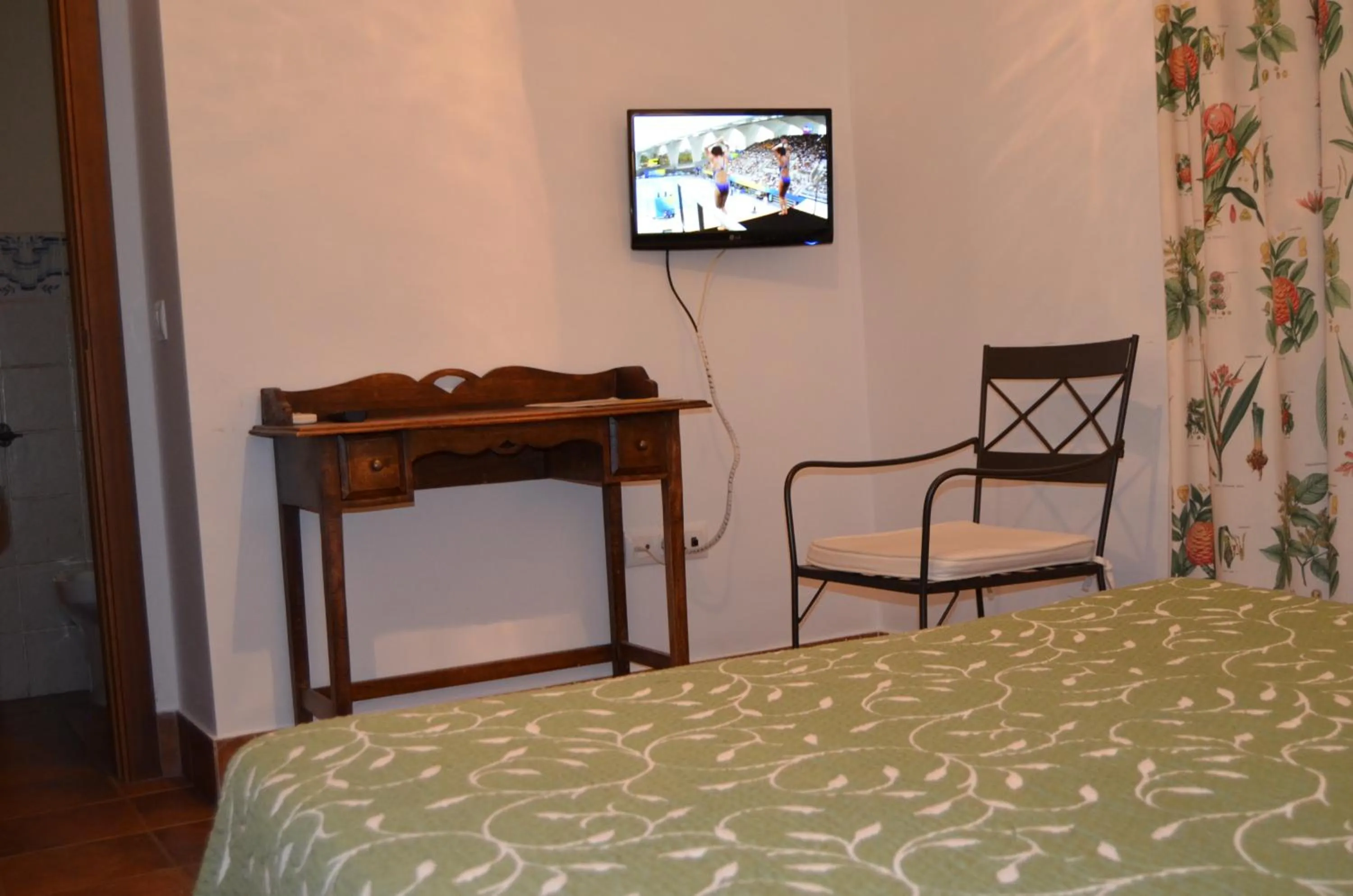 Single Room in Hotel Valsequillo