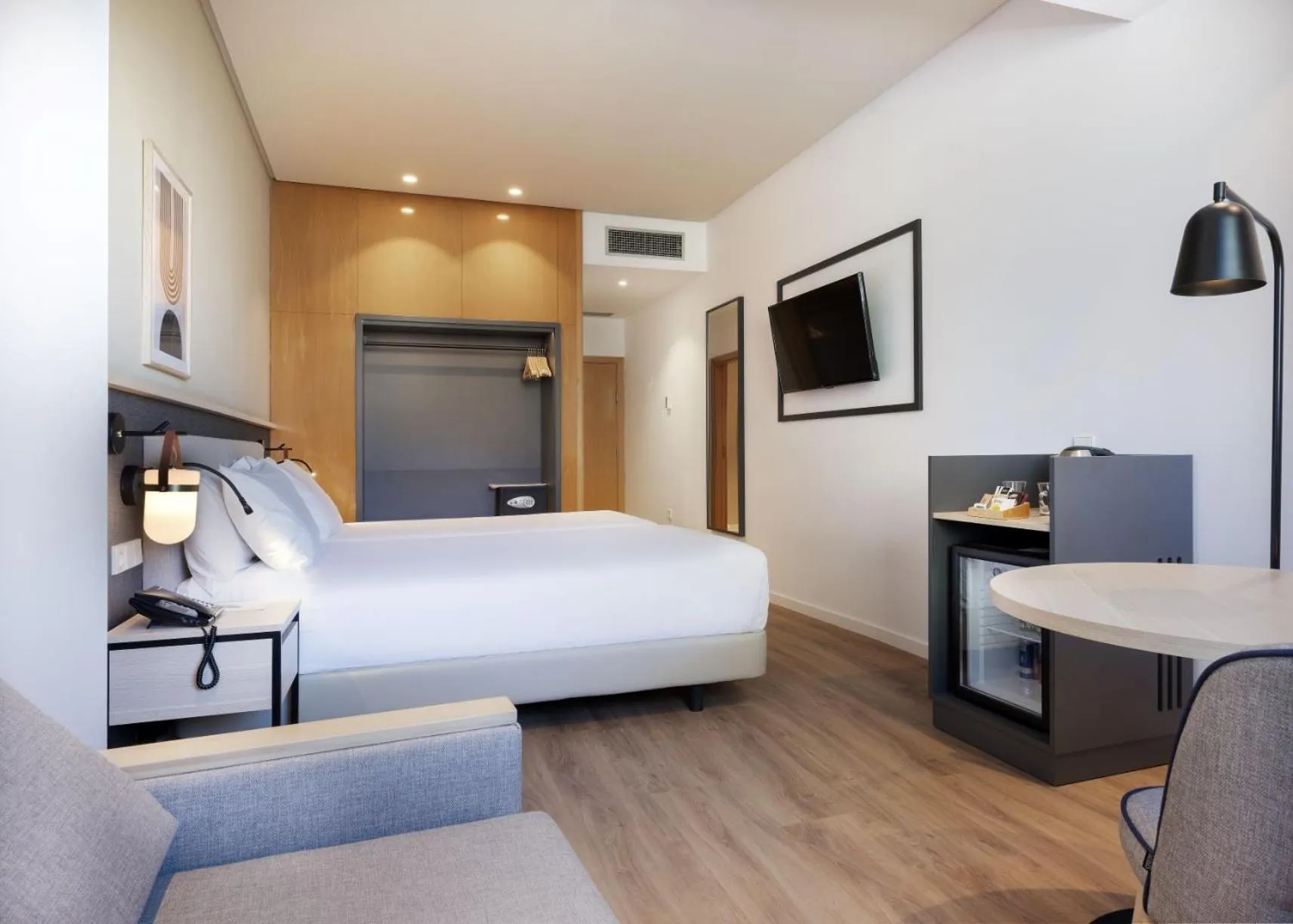 Standard Double Room in Hotel Málaga Alameda Centro Affiliated by Meliá