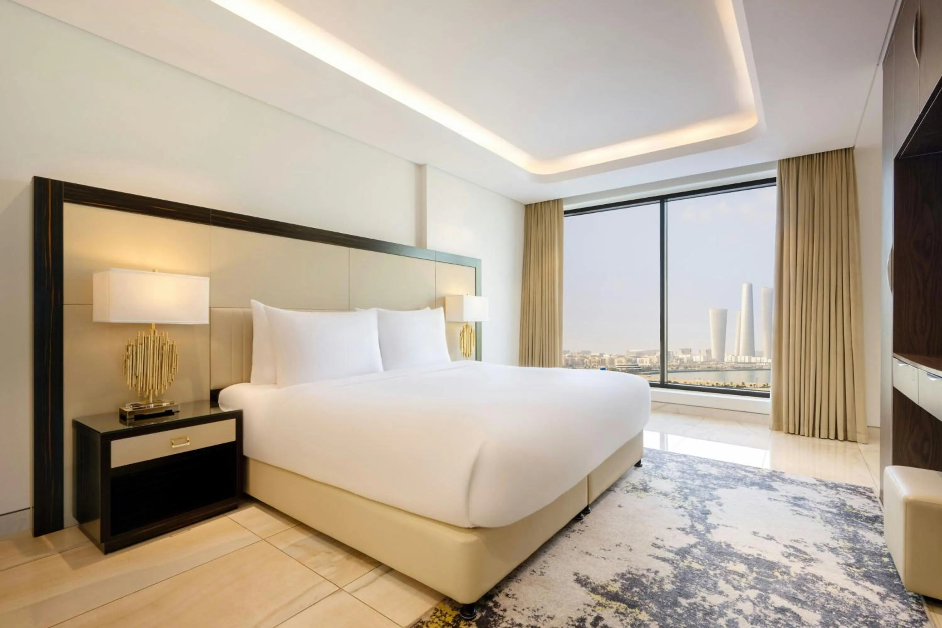 Grand King Suite Apartment with sea view in Agora, Doha, Autograph Collection