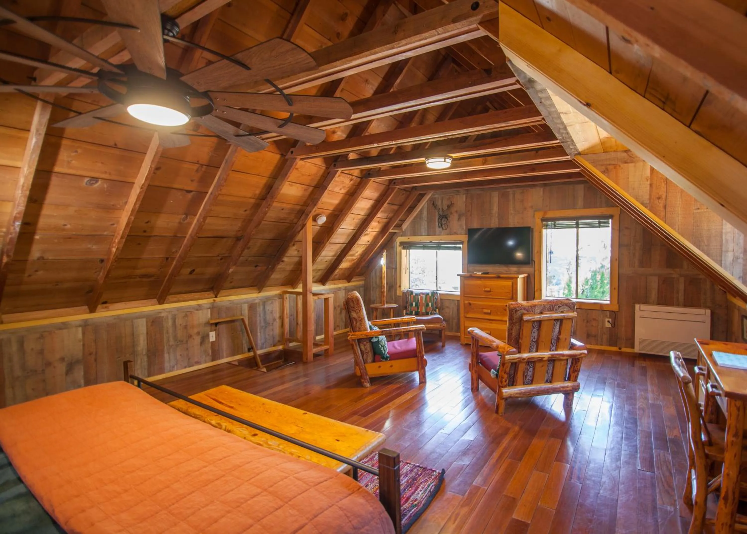 Standard Family Room in Idyllwild Inn