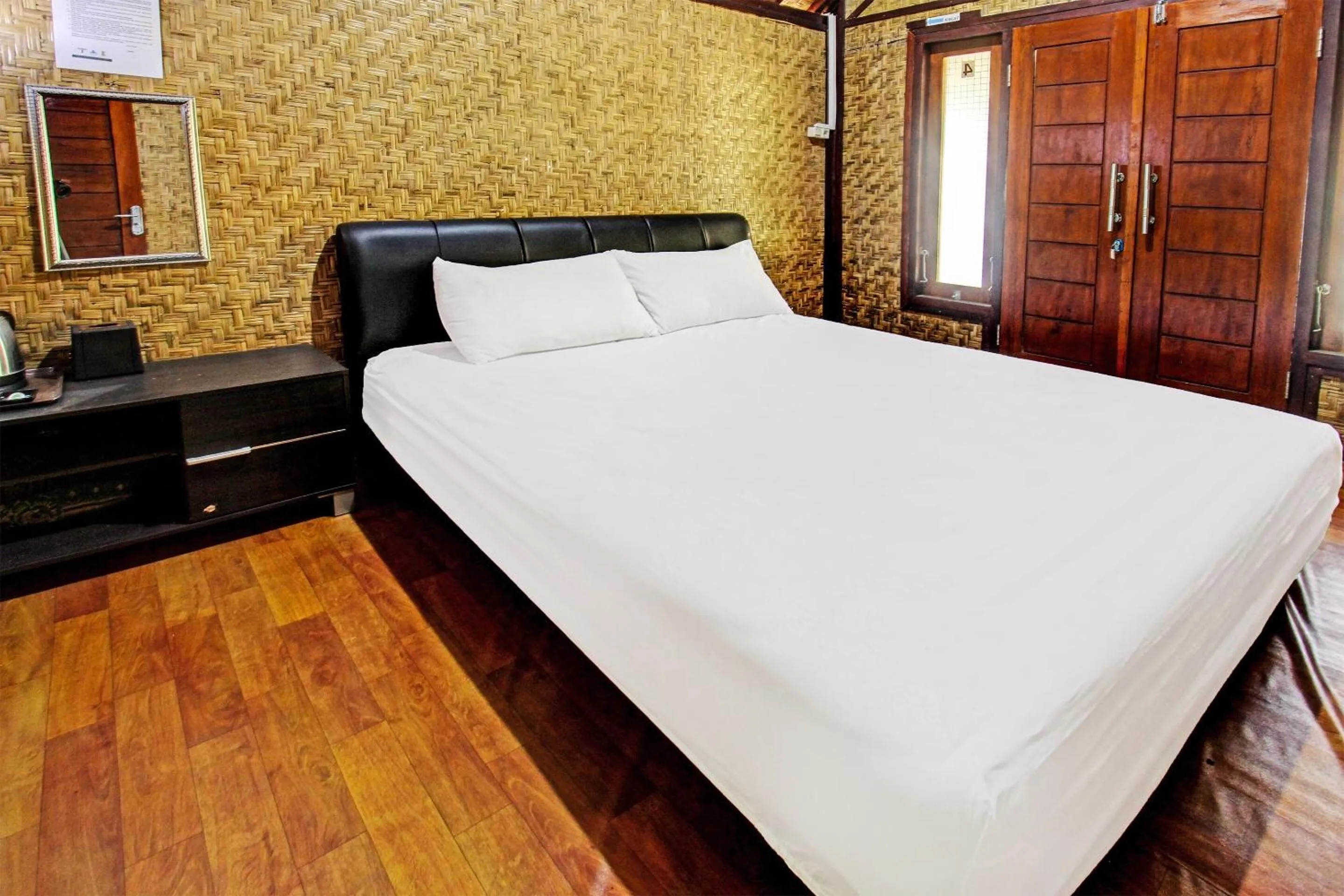 Deluxe Double Room in Hotel O Gemilang 2NearBukit Pergasingan