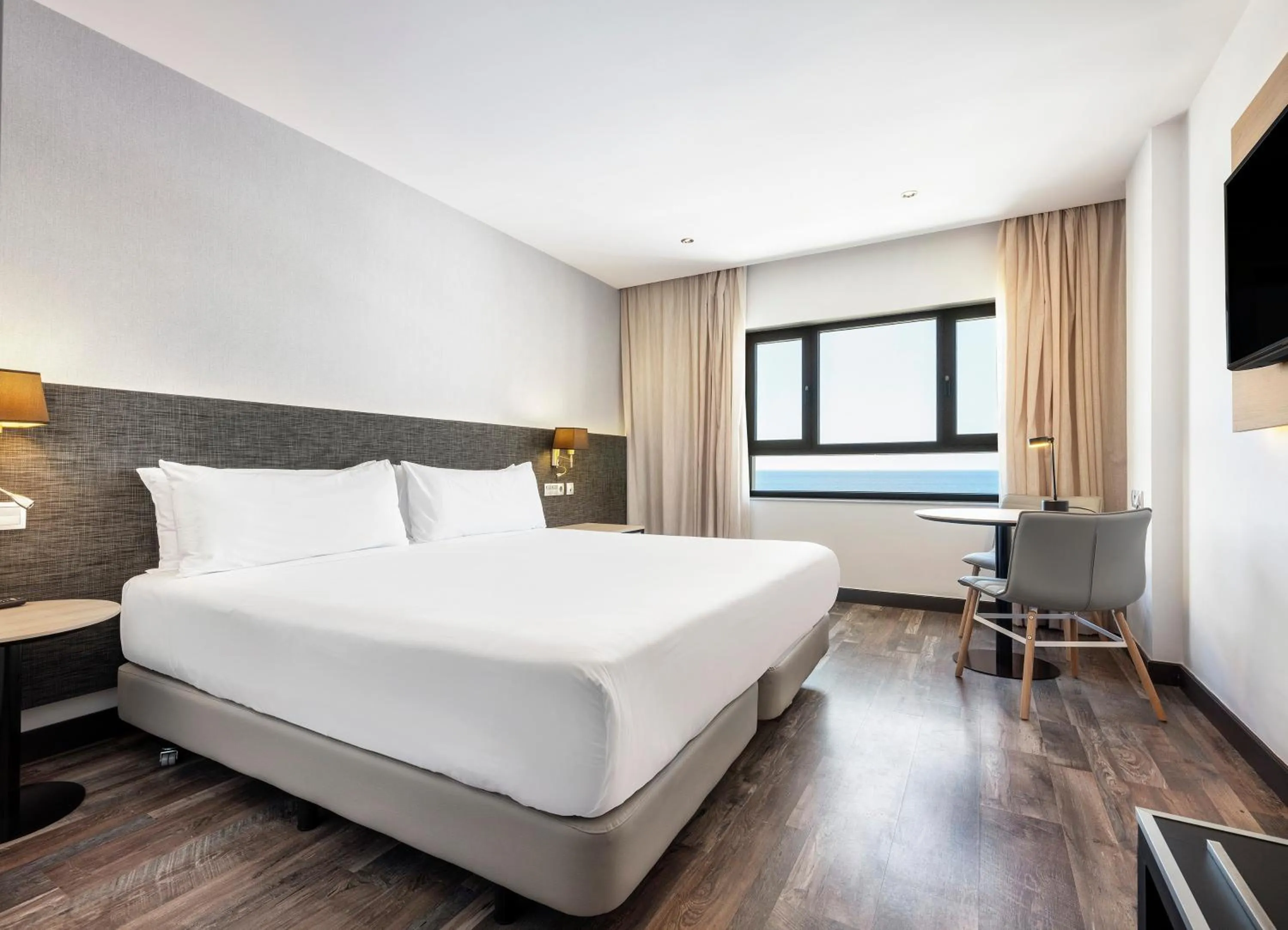 Two Bedroom Connecting Superior Room Sea View in Hotel Cádiz Paseo del Mar, Affiliated by Meliá