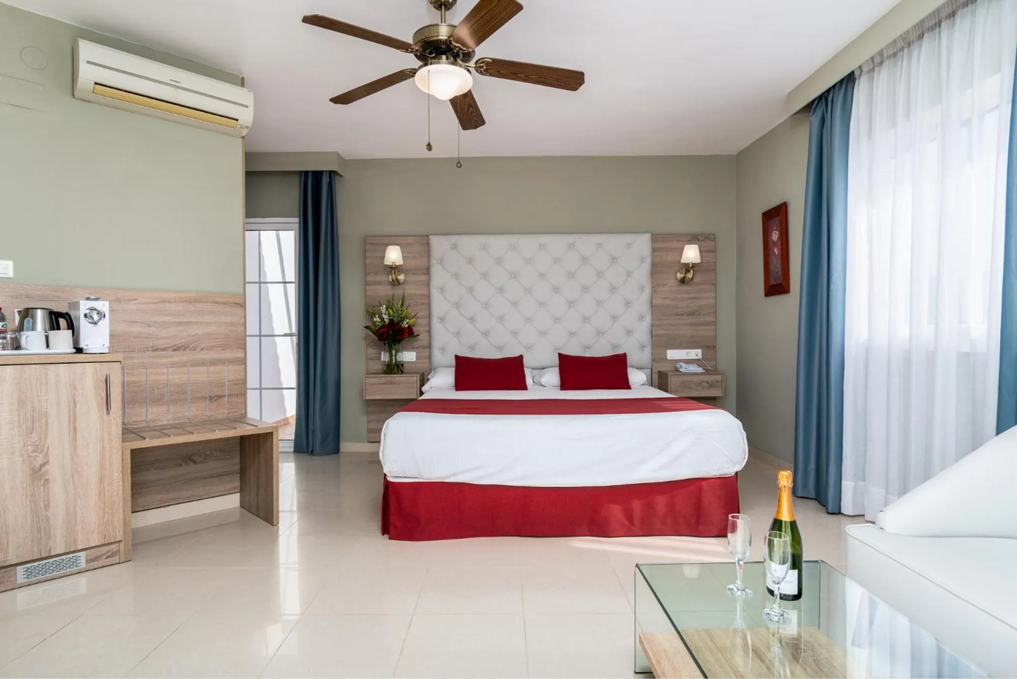 Superior Double Room in Los Arcos