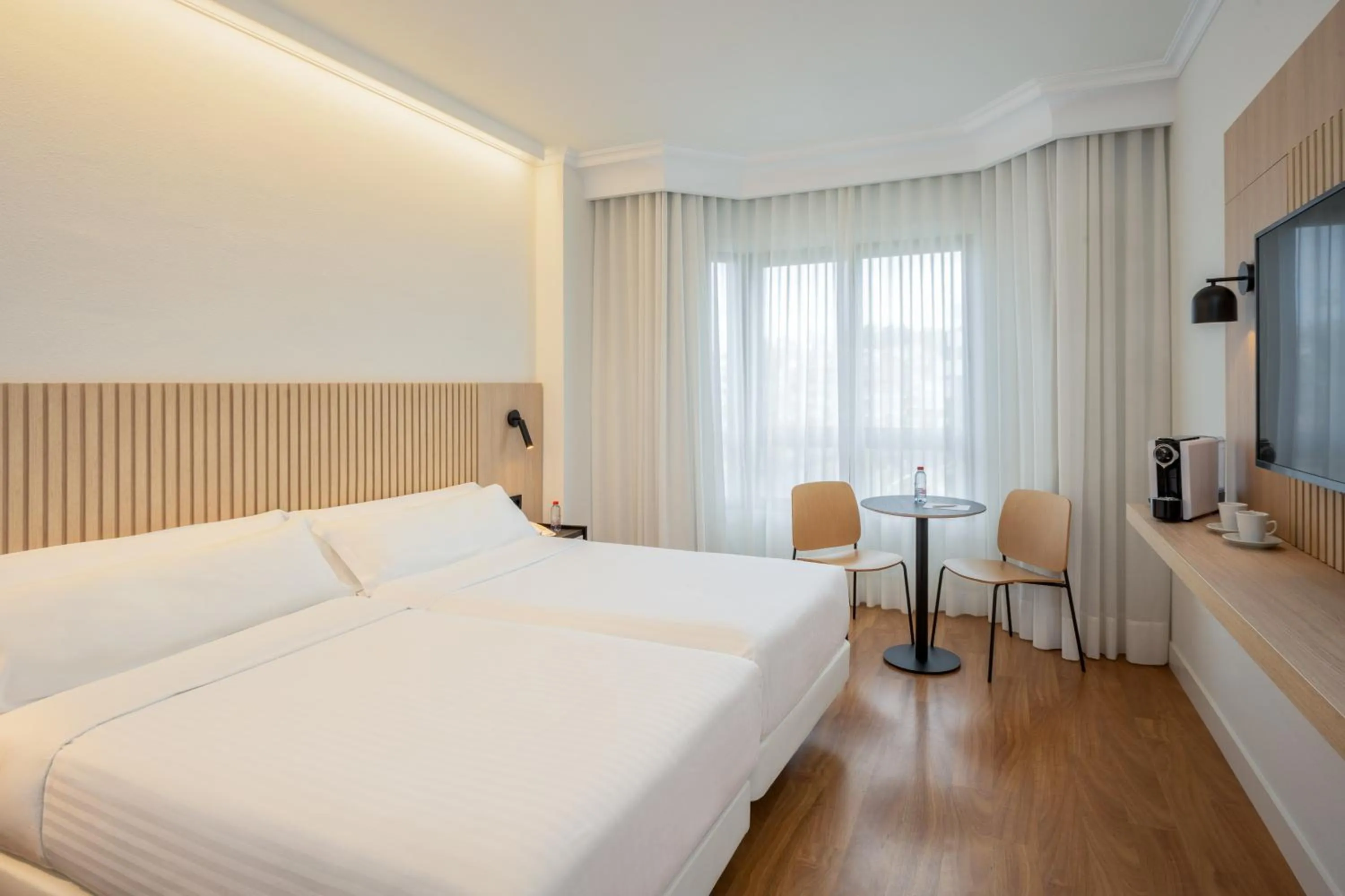 Standard Room in Hotel Vigo Los Galeones Affiliated by Meliá