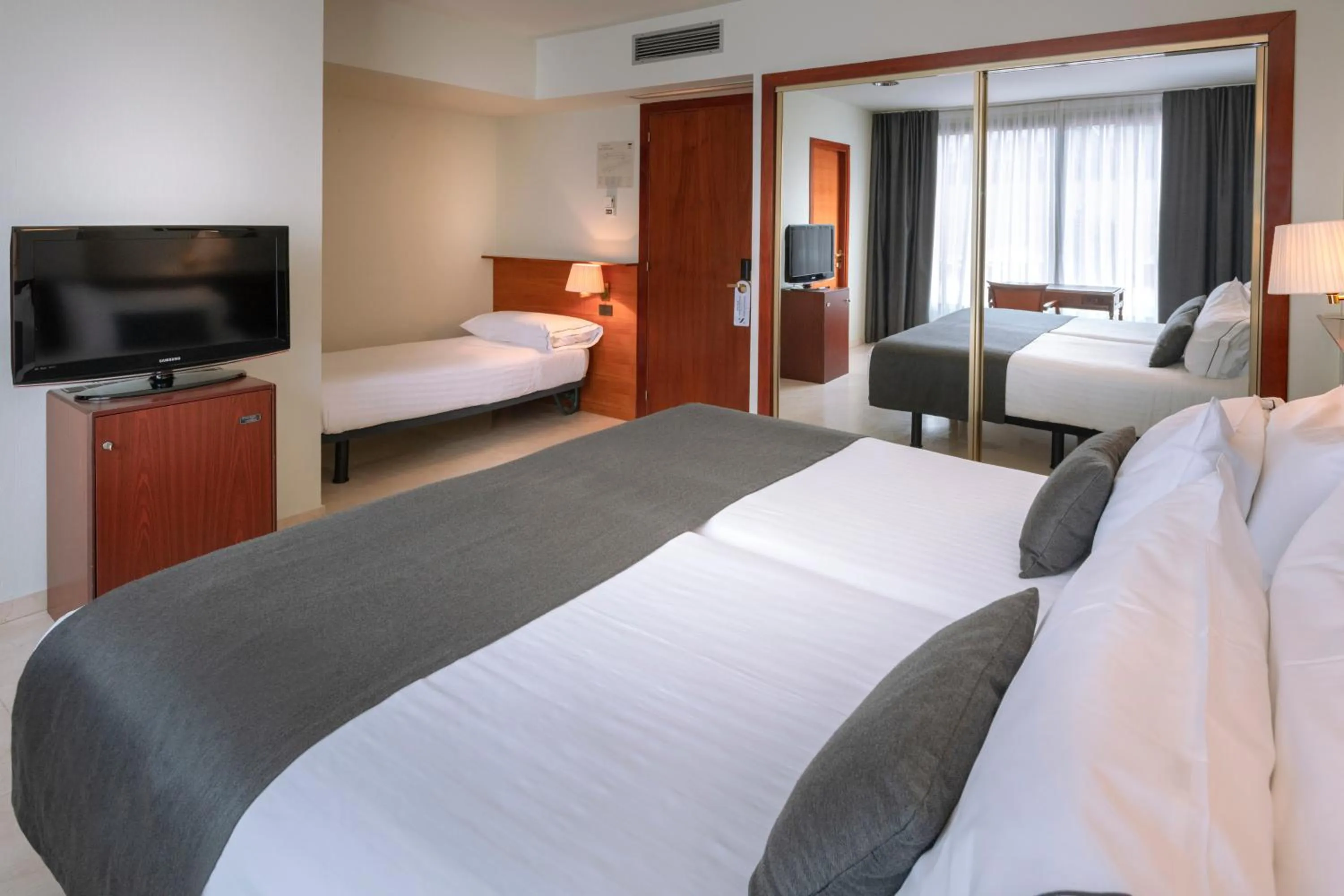 Triple Room (3 Adults) in Gran Hotel Rey Don Jaime