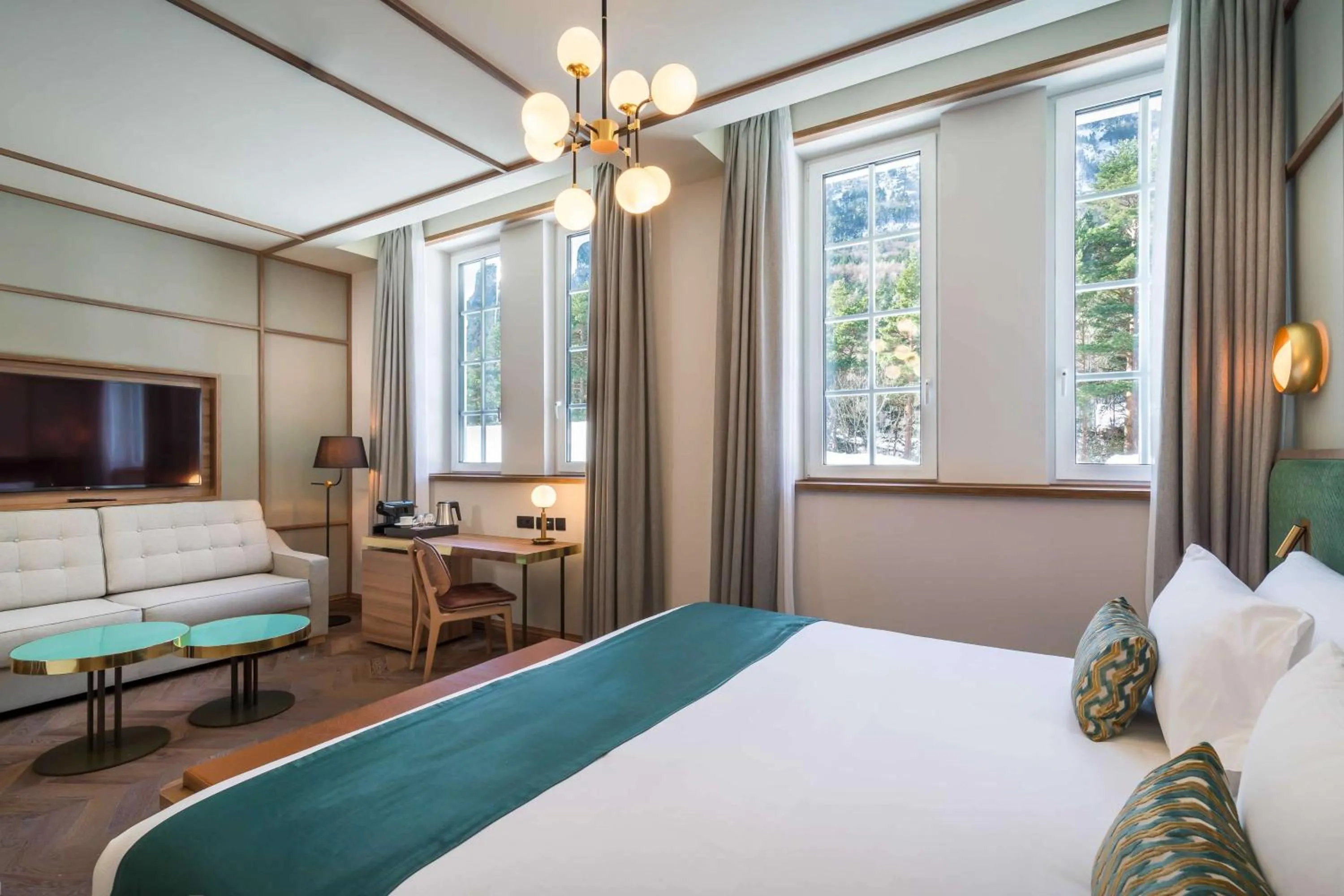 Superior Family Room in Canfranc Estación, a Royal Hideaway Hotel - Gran Lujo