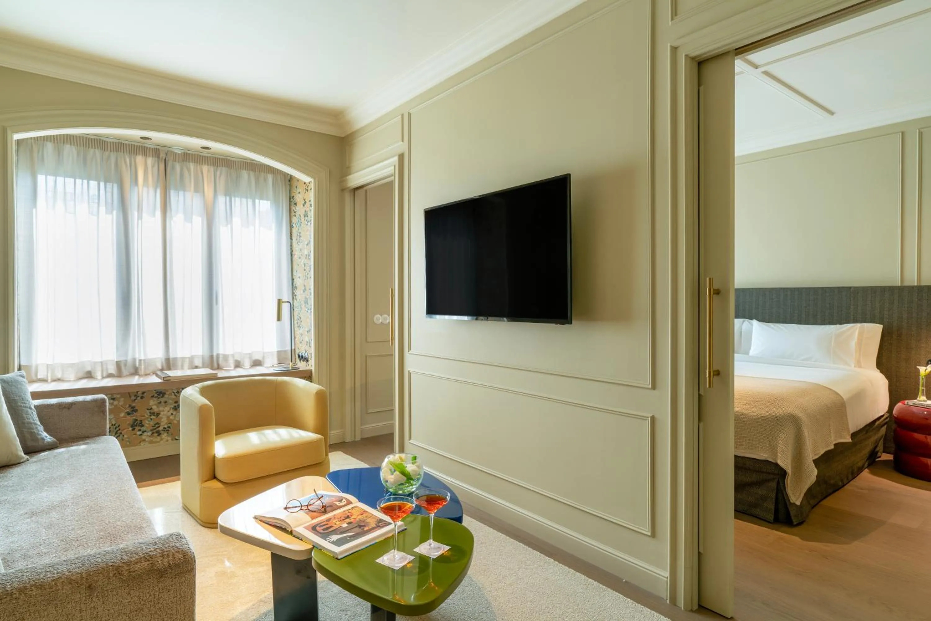 Junior Suite with Views in El Avenida Palace