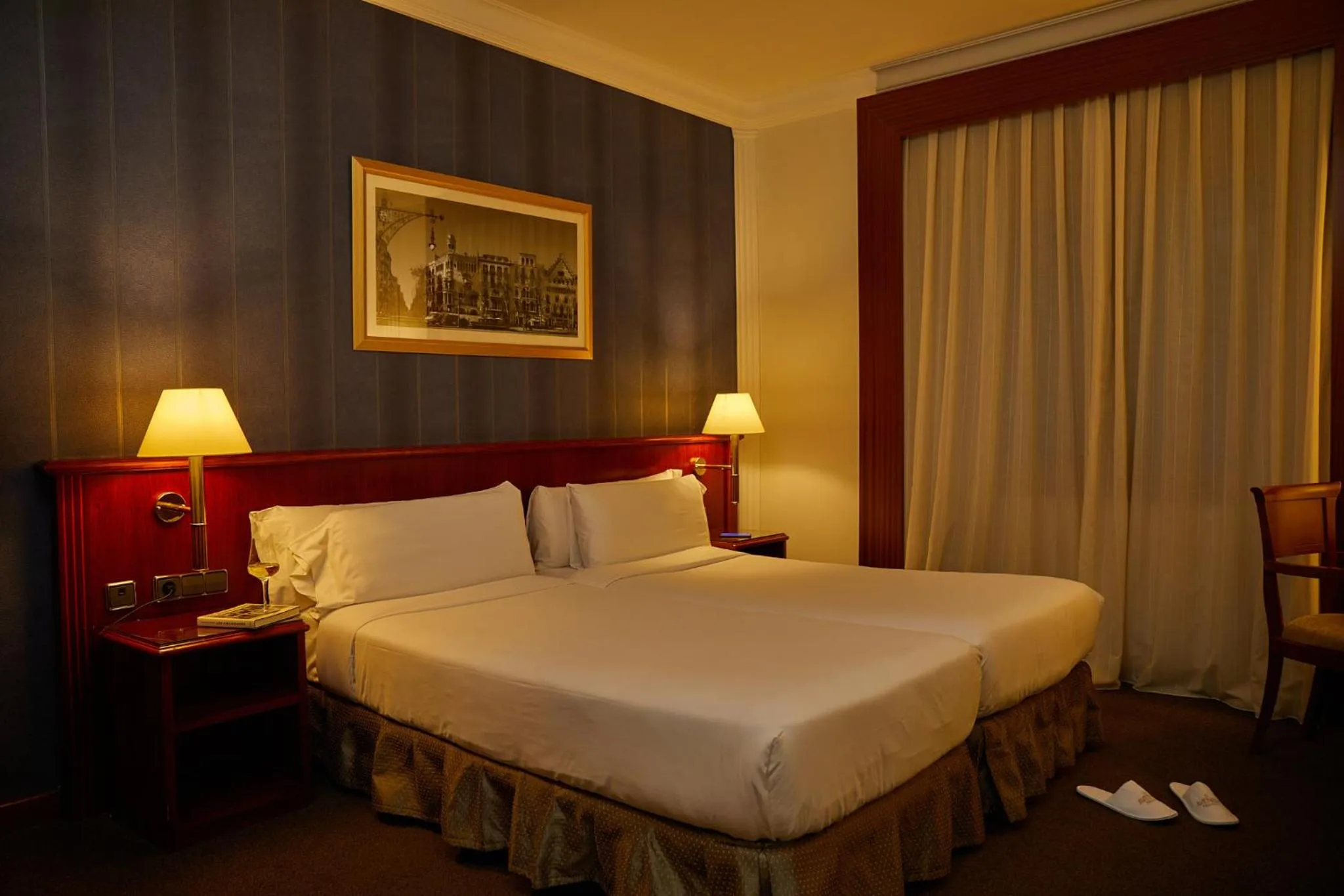 Twin Room (1-2 Adults) in El Avenida Palace