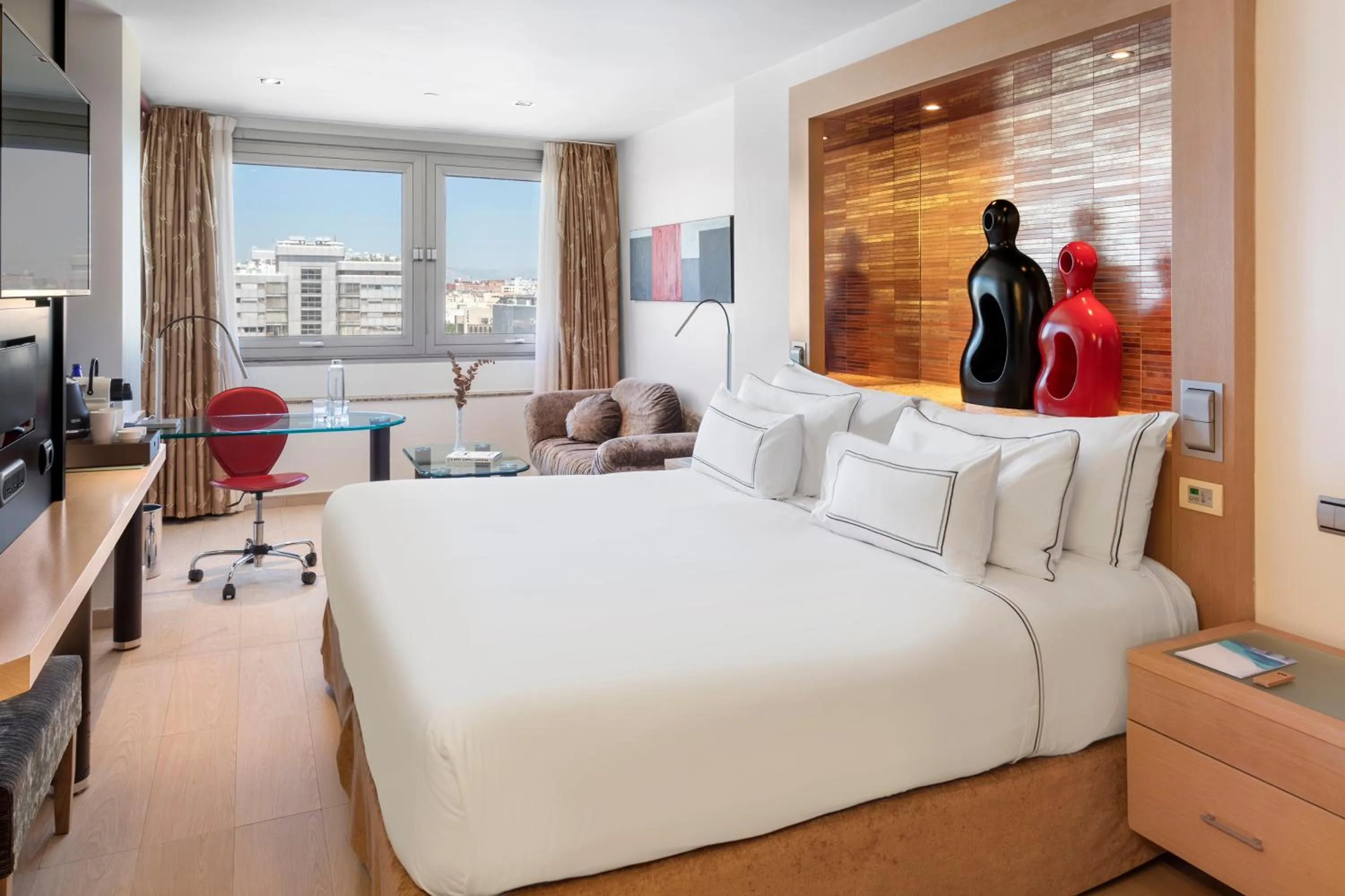 The Level Grand Premium Connecting Views (2 Adults + 2 Children) in Melia Madrid Princesa