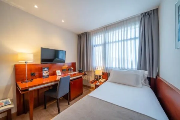 Economy Single Room in Abba Euskalduna Hotel