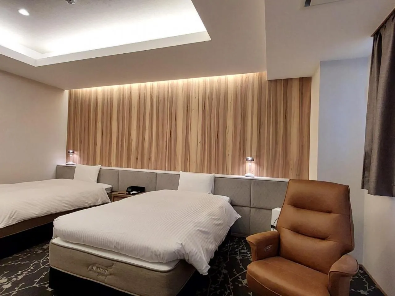 Deluxe Twin Room - single occupancy in The Legato Inn MIFUNE