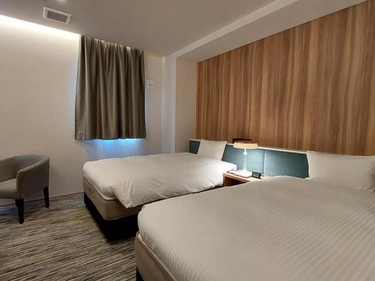 Superior Twin Room - single occupancy in The Legato Inn MIFUNE