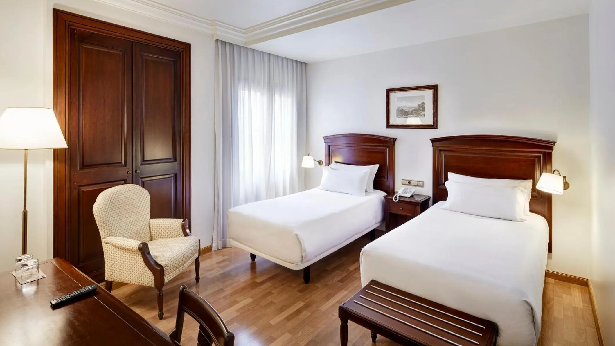 Twin Room in Sercotel Palacio de los Gamboa