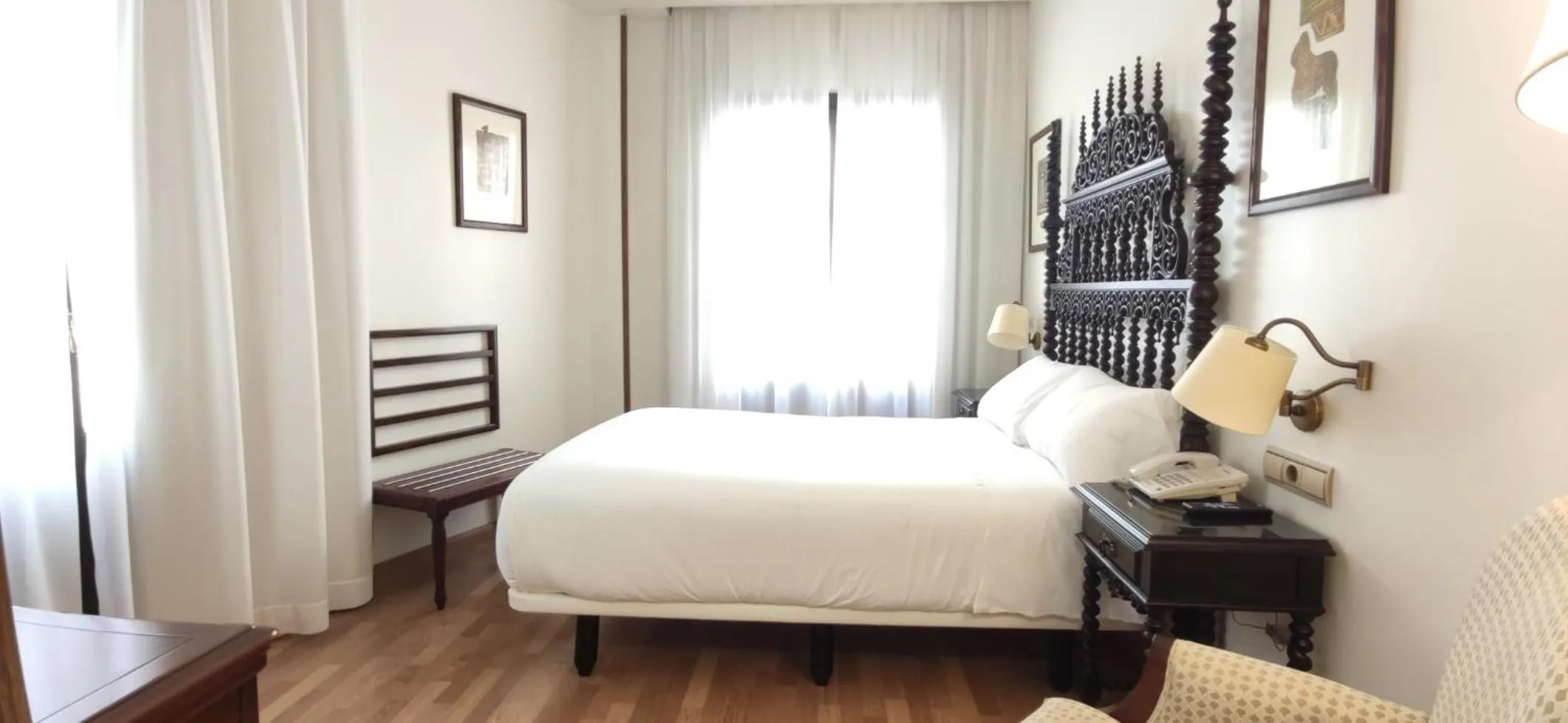Basic Double Room in Sercotel Palacio de los Gamboa