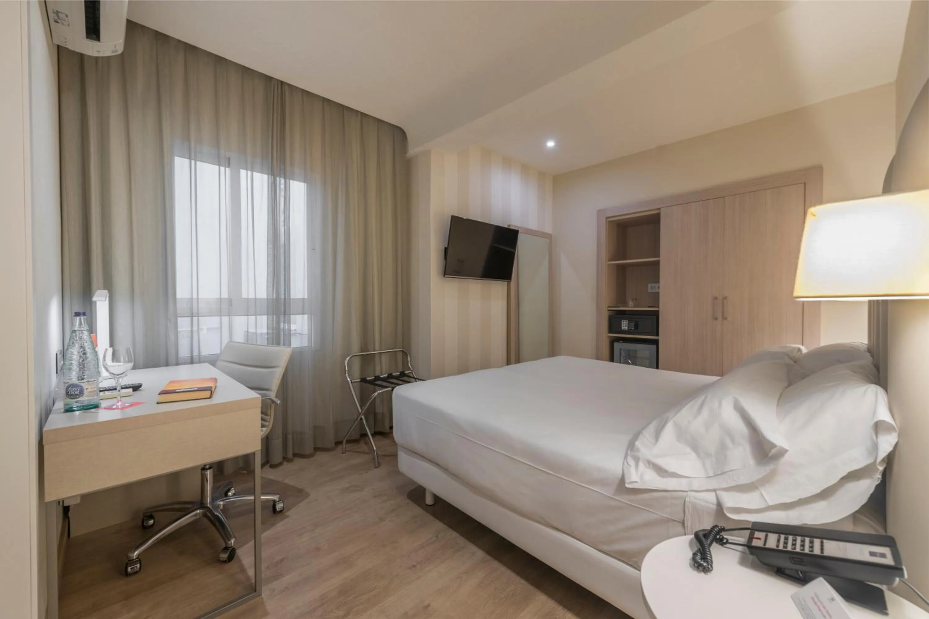 Standard Double or Twin Room in Hesperia Murcia Centro