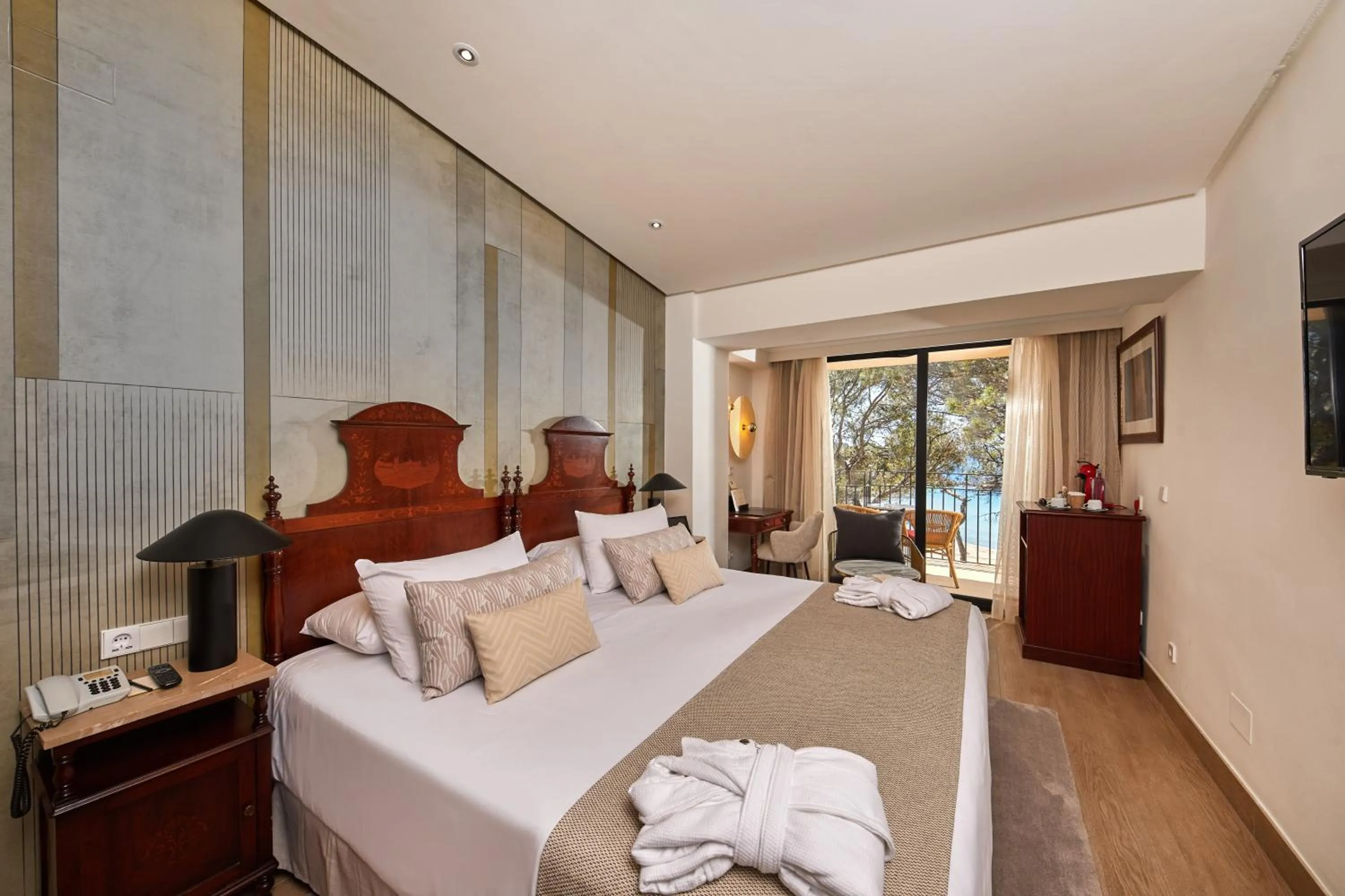 Double Frontal Sea View in Secrets Mallorca Villamil Resort & Spa - Adults Only (+18)