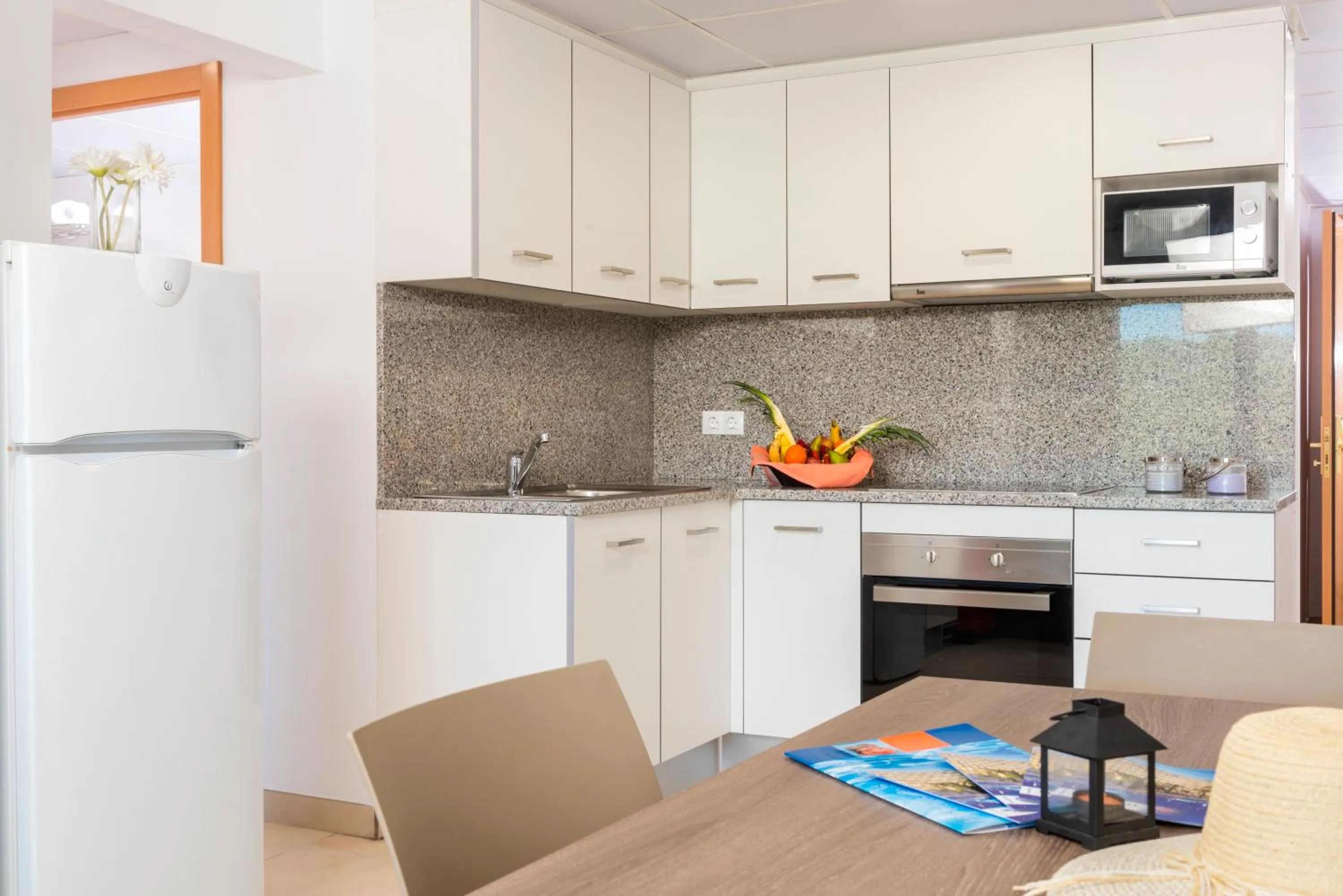 One-Bedroom Apartment with Balcony (2 - 4 Adults) in Apartaments Condado by Marsol