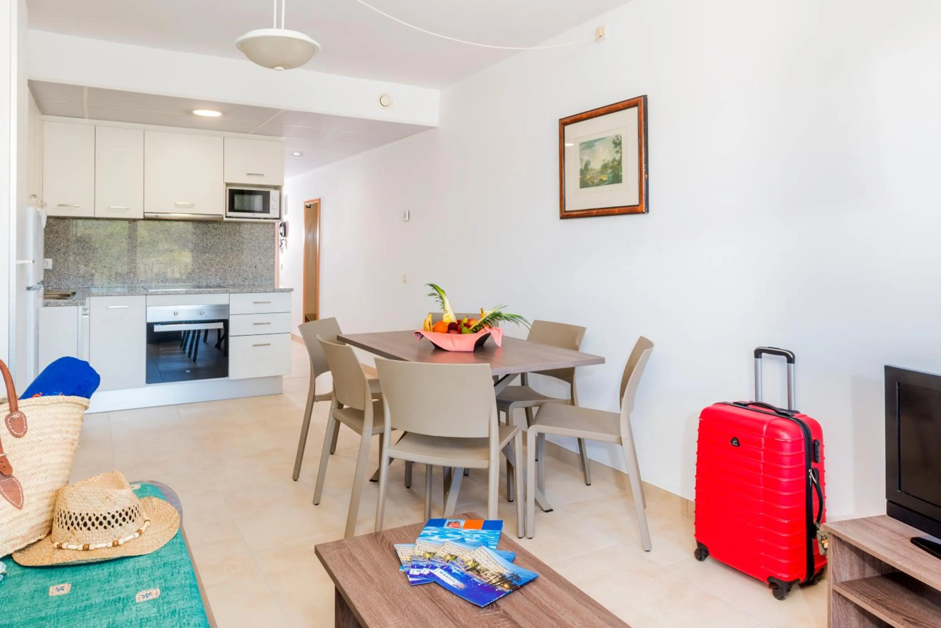 Two-Bedroom Apartment with Balcony (4-6 Adults) in Apartaments Condado by Marsol