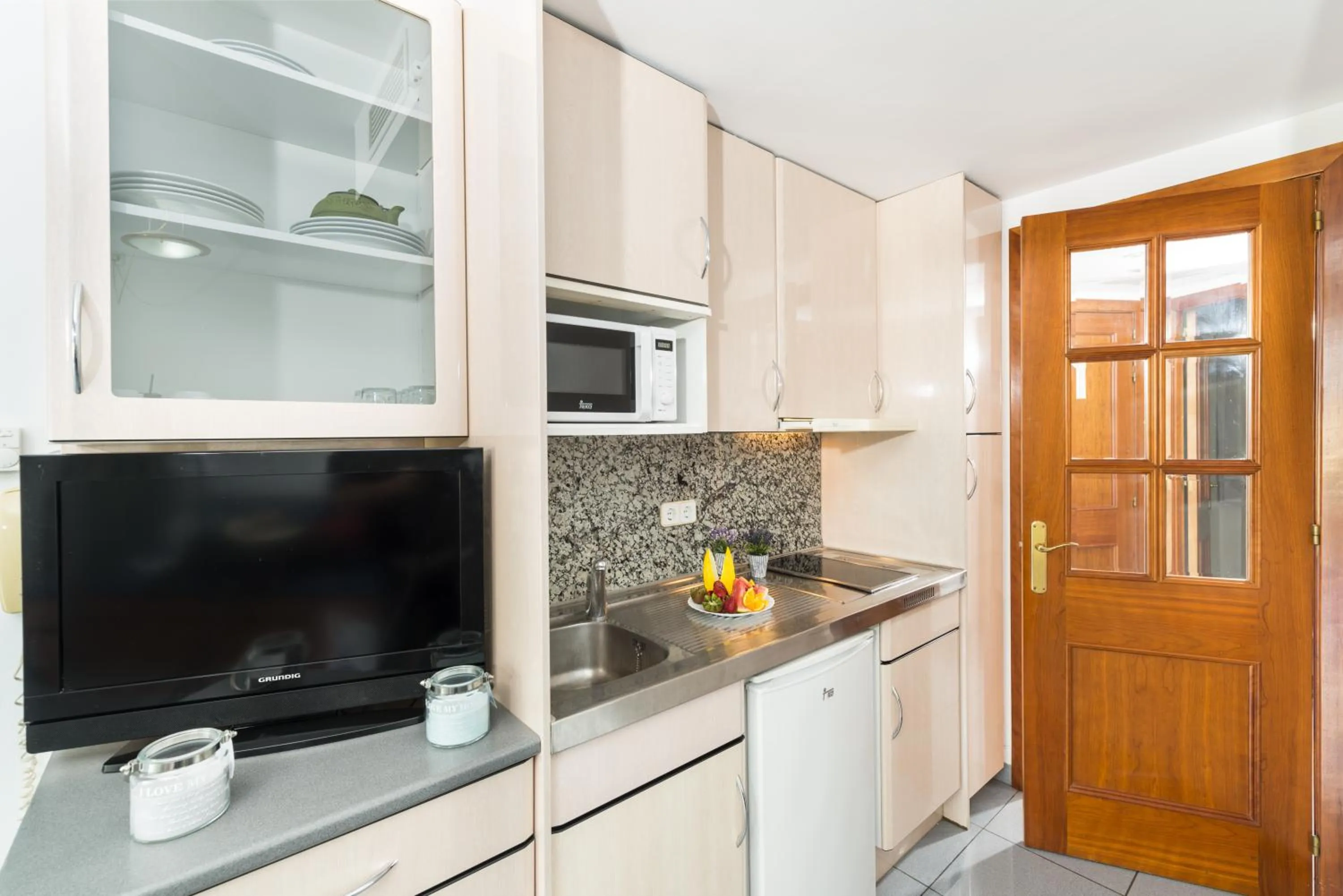 One-Bedroom Apartment Beach Avenue in Apartaments Blau by Marsol