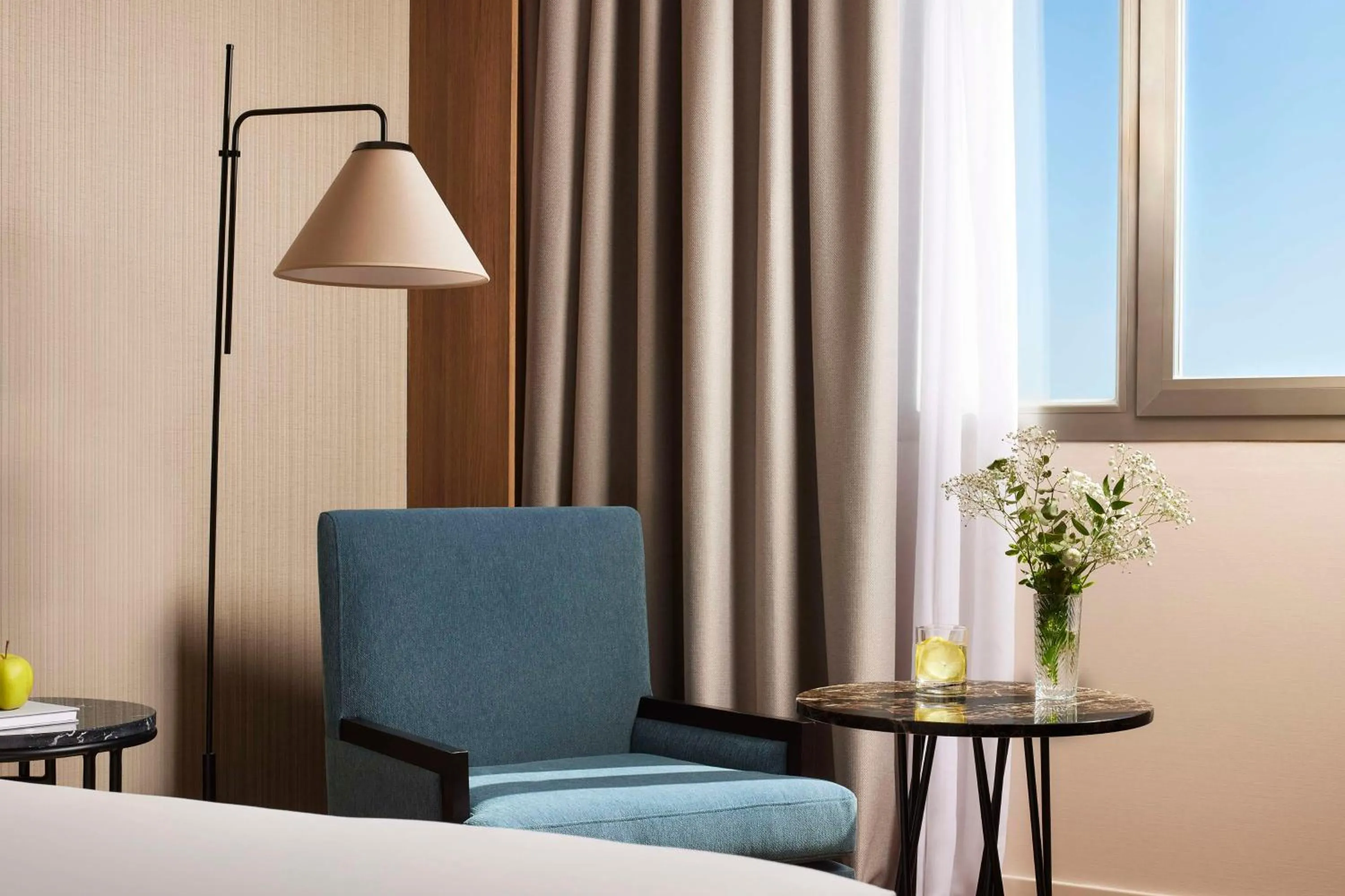 Standard Double or Twin Room with Extra bed (2 Adults + 1 Child) in NH Alicante