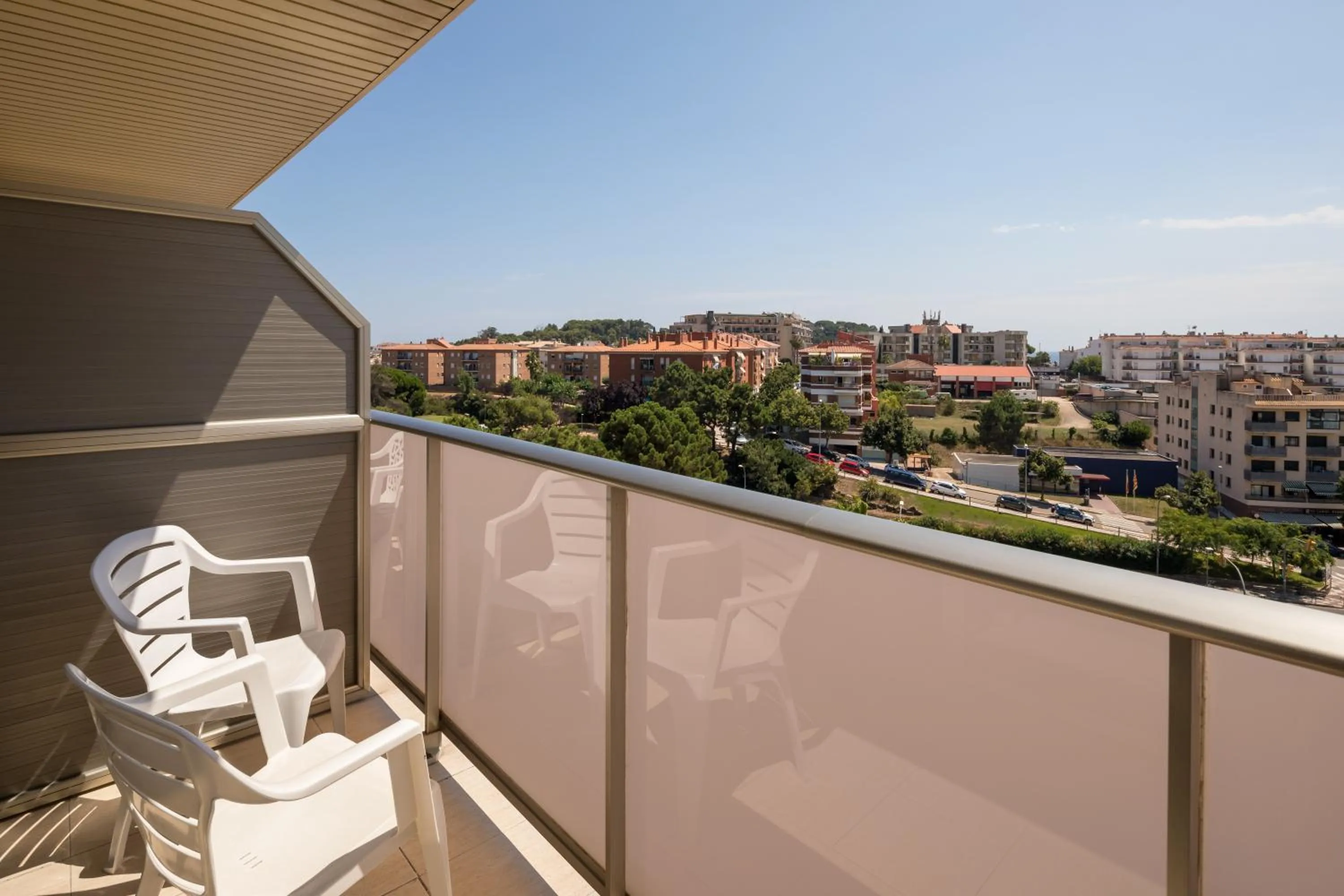 Twin Room in htop Royal Star & SPA #htopFun