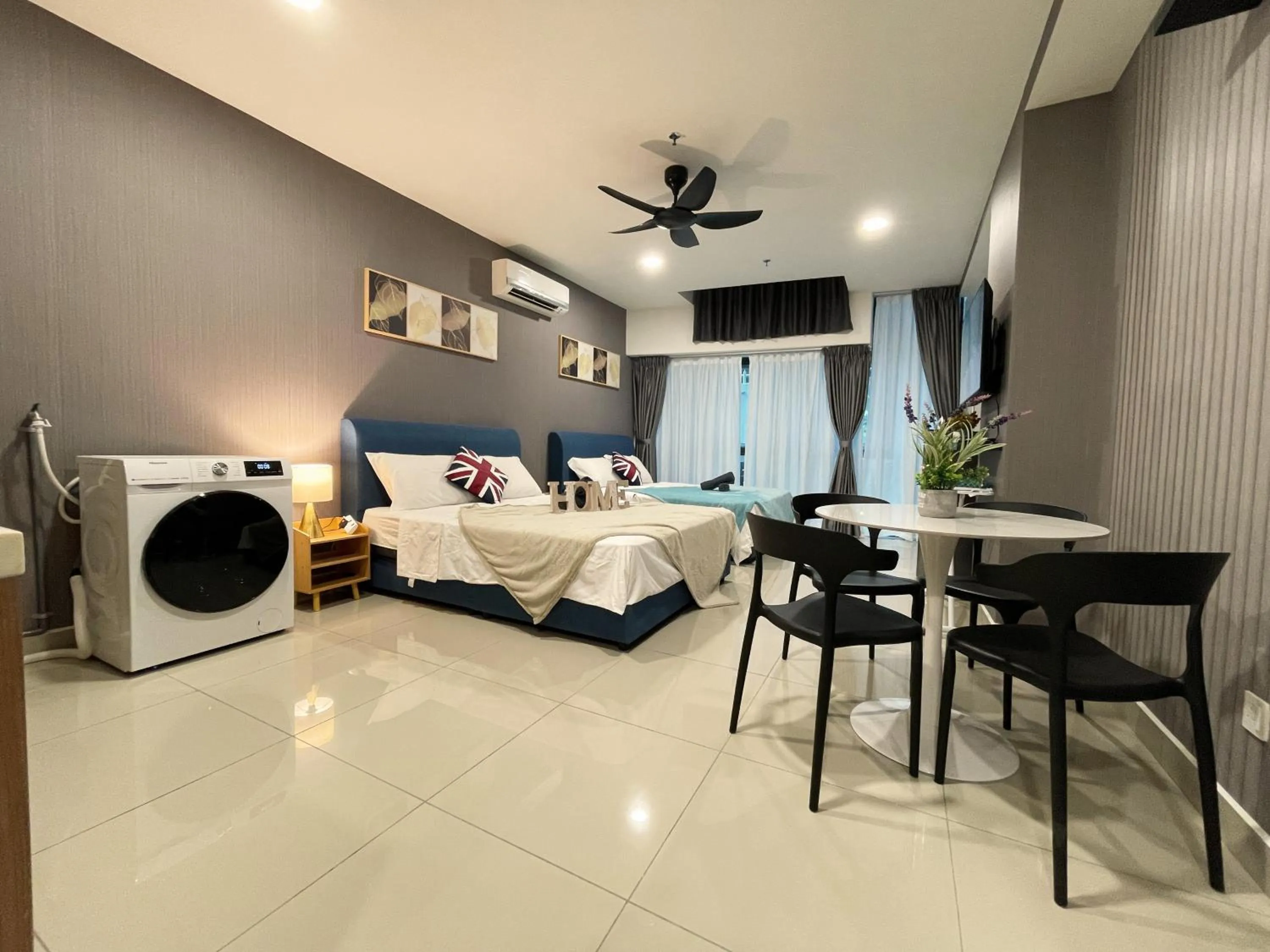 Deluxe Queen Studio  in Pacific Tower Petaling Jaya Near Jaya One, University Malaya, Columbia Hospital By My Homez