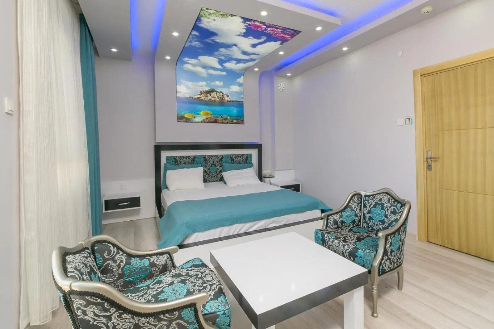 Deluxe Double Room - single occupancy in Enda Lara Hotel