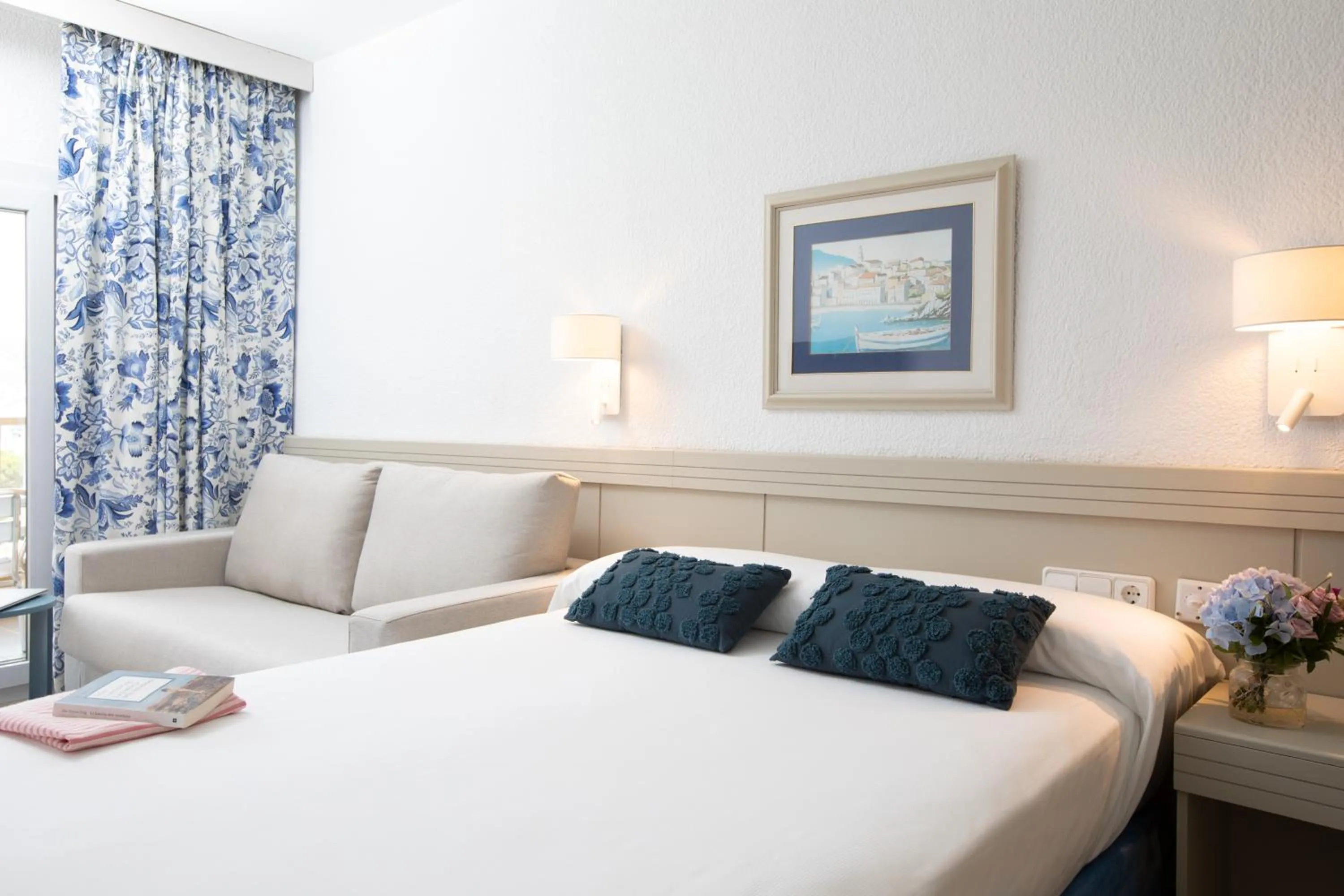 Double Room in Prestige Goya Park