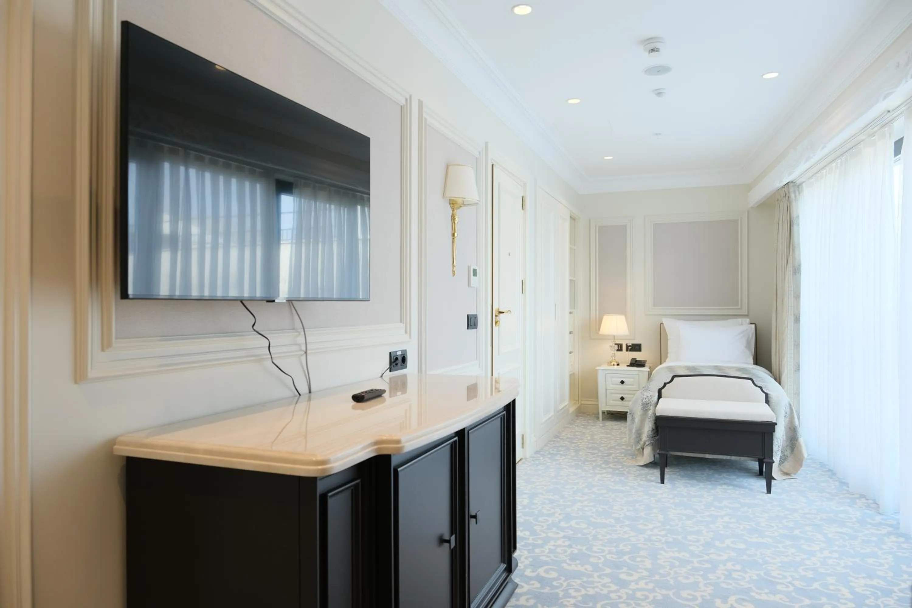 Eco Single Room with City View in Dekalb Hotel