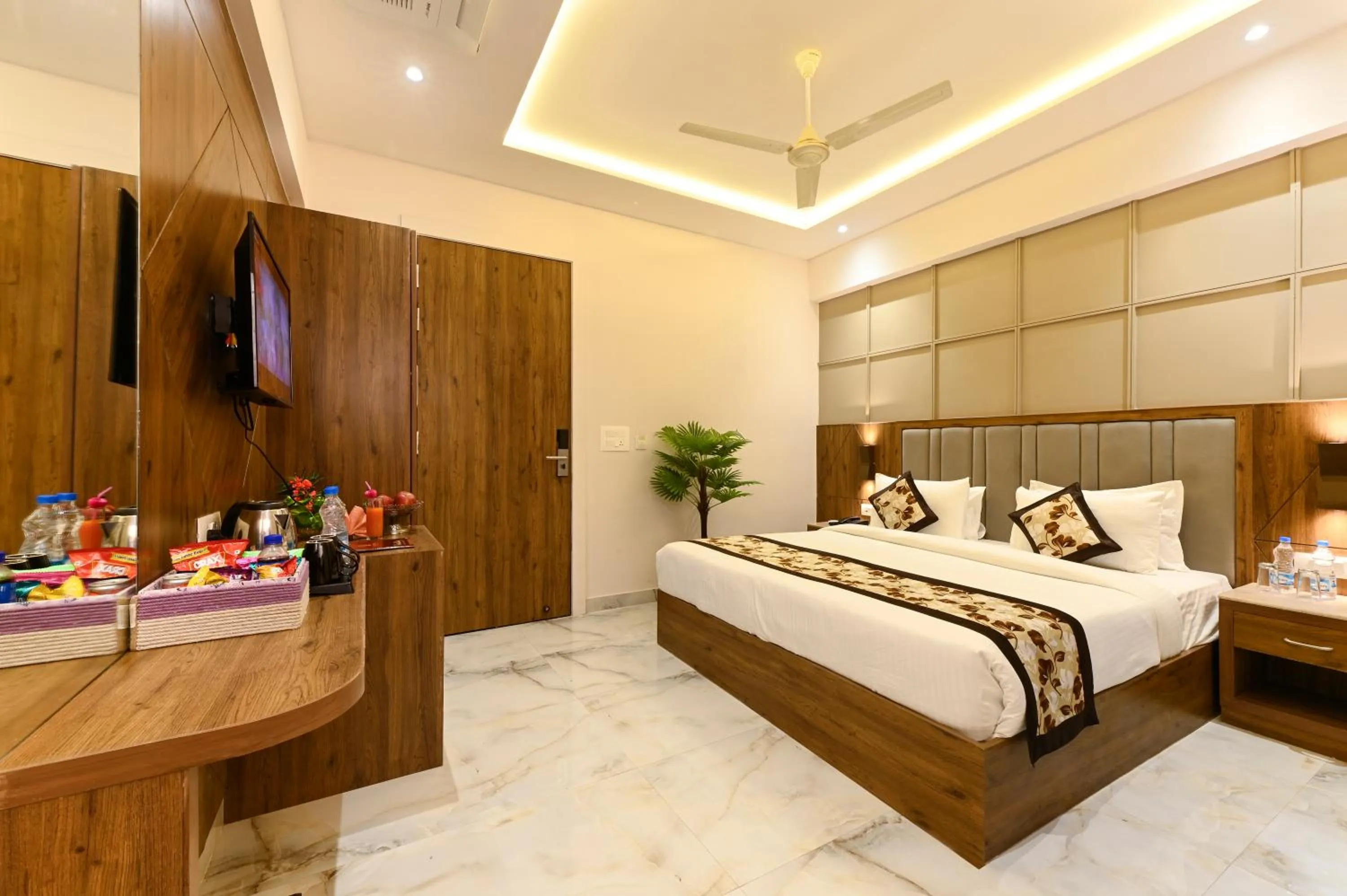 Executive Triple Room in Hotel Avalon Palms Agra