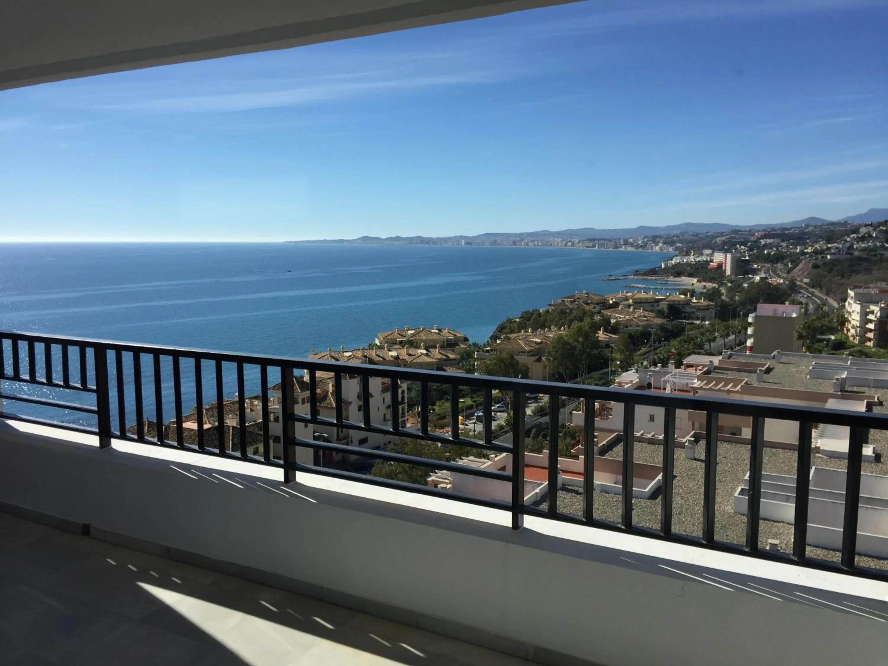 Executive Suite with Sea View in First Flatotel International