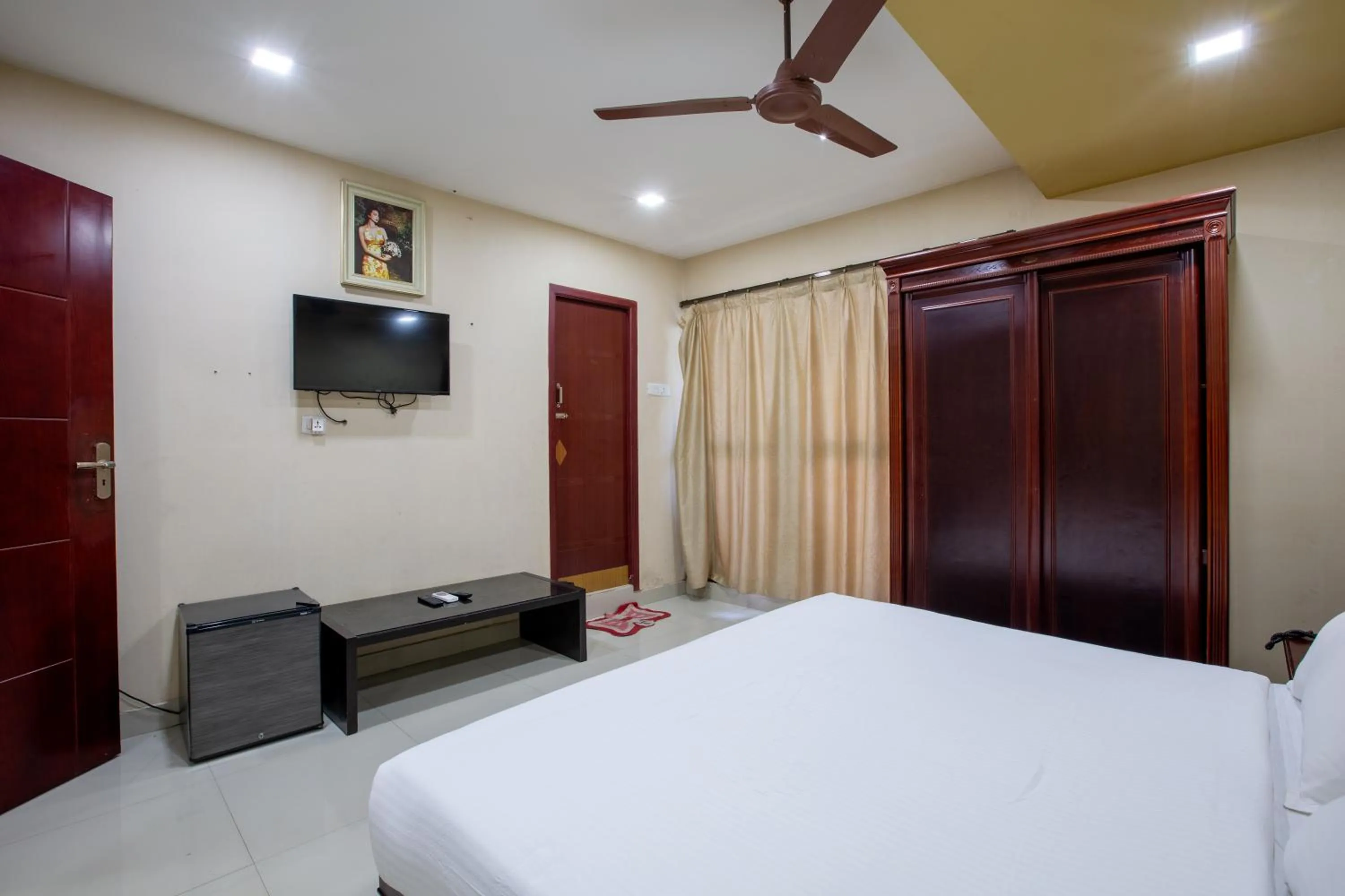 Standard Double Room in SVS GRANDE