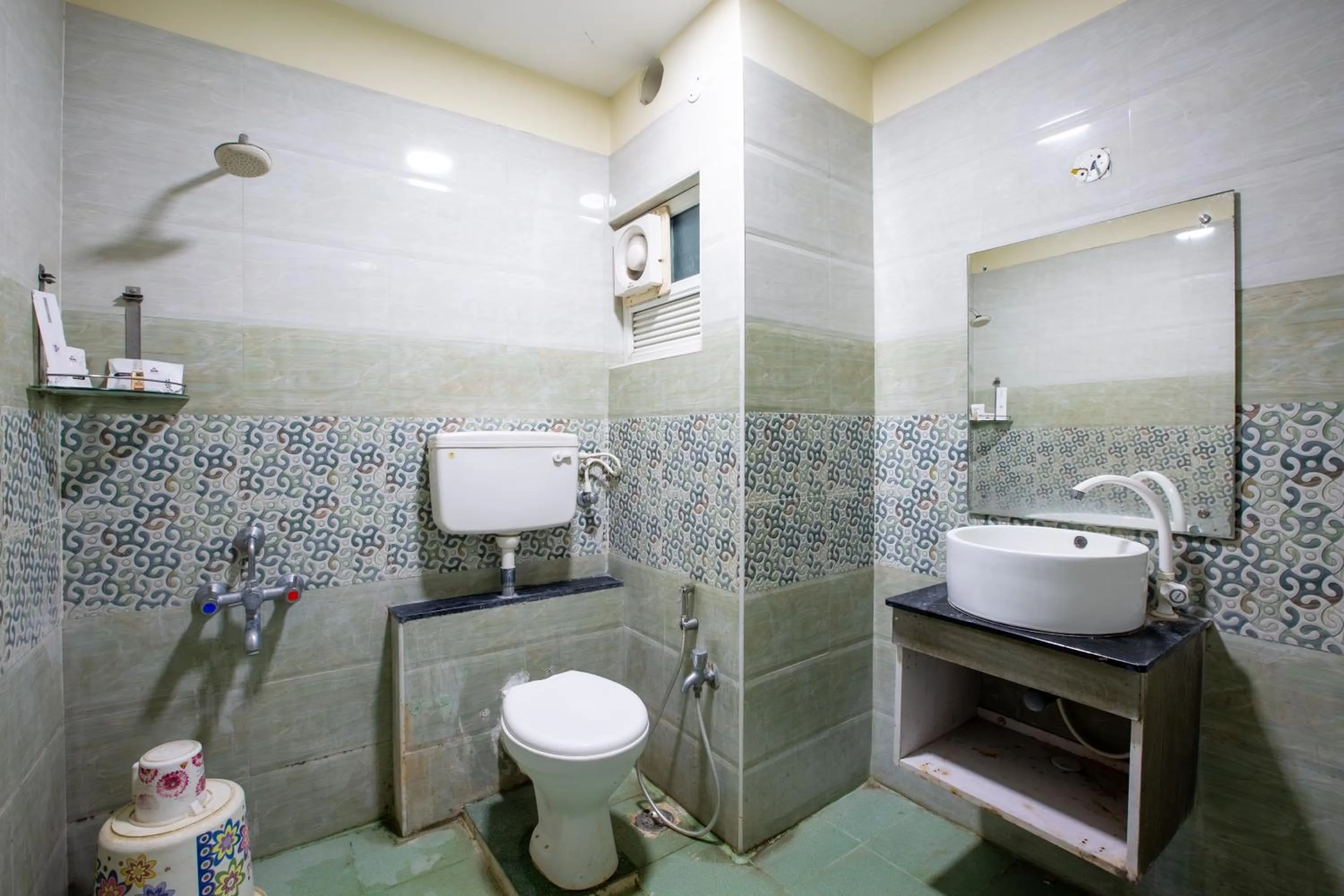 Deluxe Room in SVS GRANDE