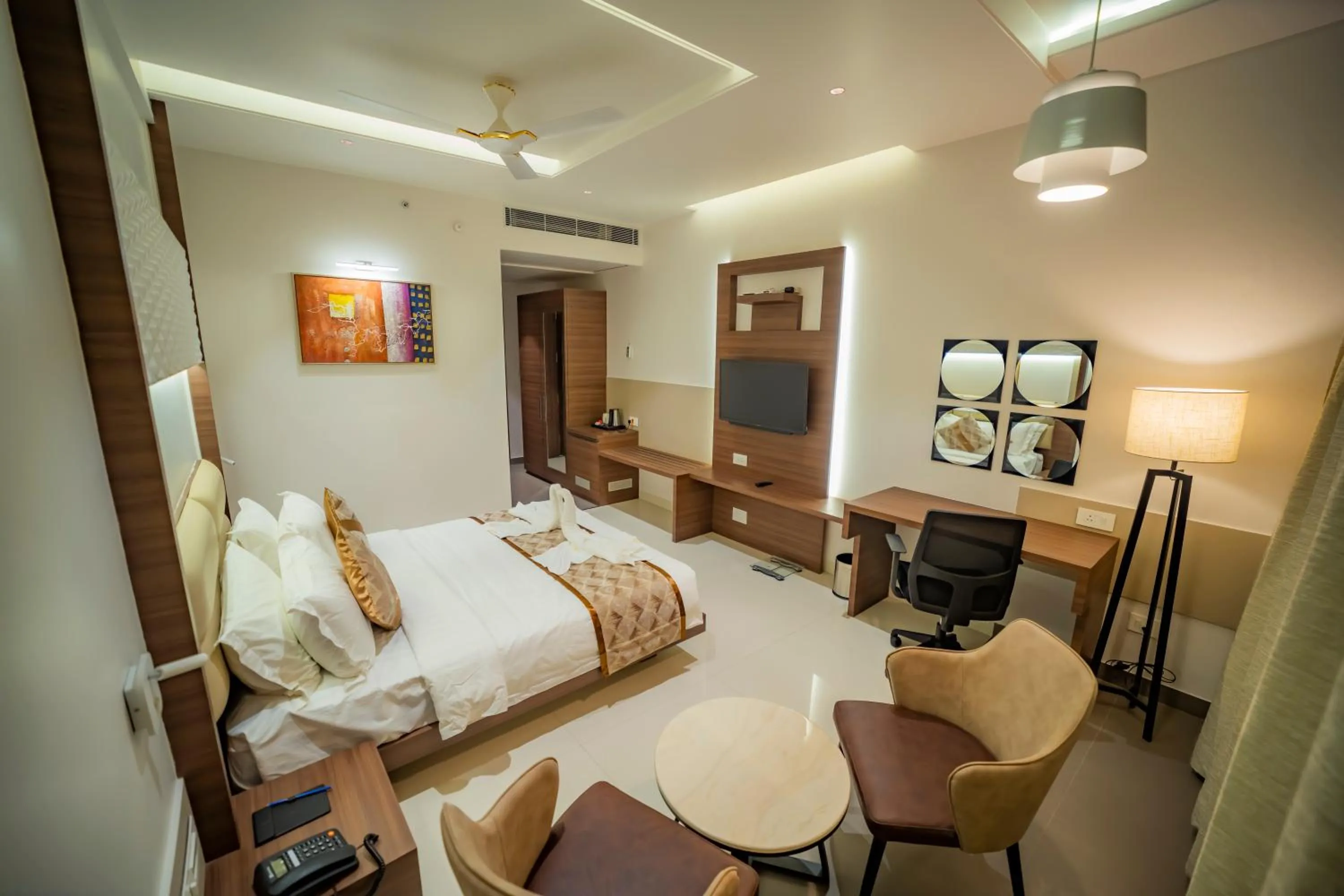 Deluxe Double Room - single occupancy in Kyriad Prestige Ilkal