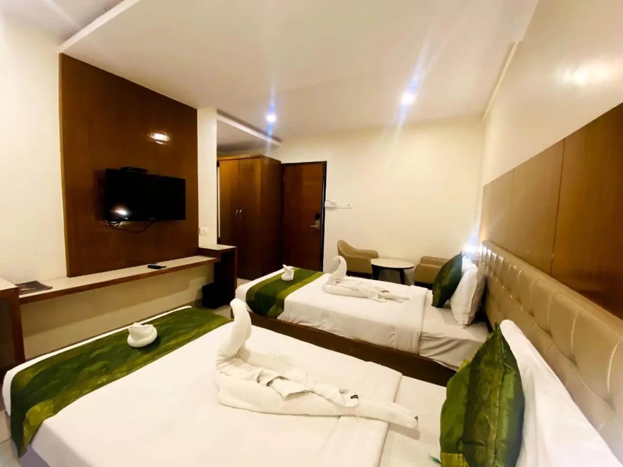 Standard Twin Room in Tetrad Hotels - International Airport Road Hebbal