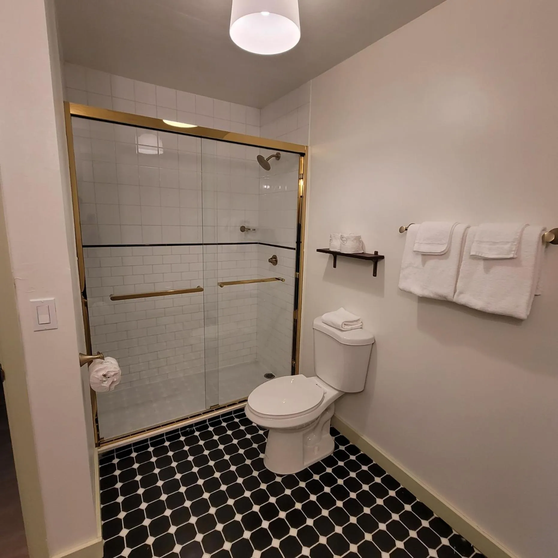 Two-Bedroom Suite in Ski Mountain Lodge