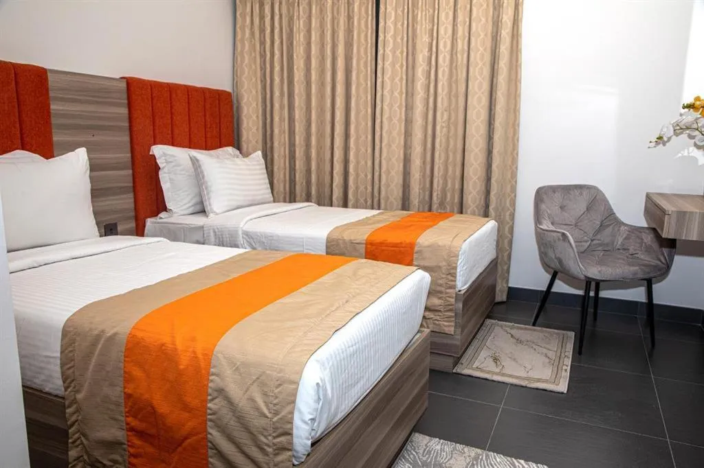 Superior Twin Room in Wescott Hotel