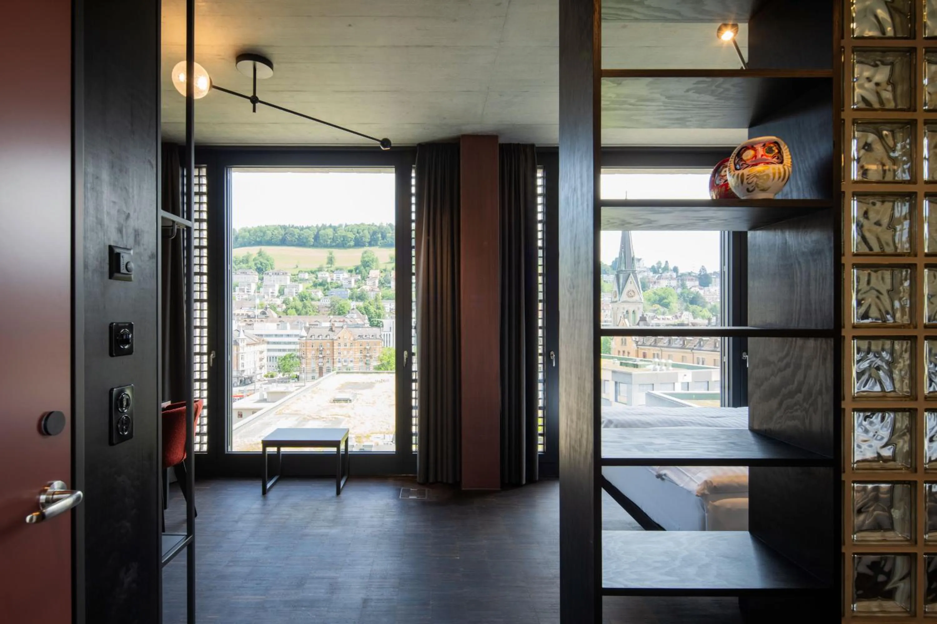 Roof Top Queen in Tailormade Hotel LEO St Gallen