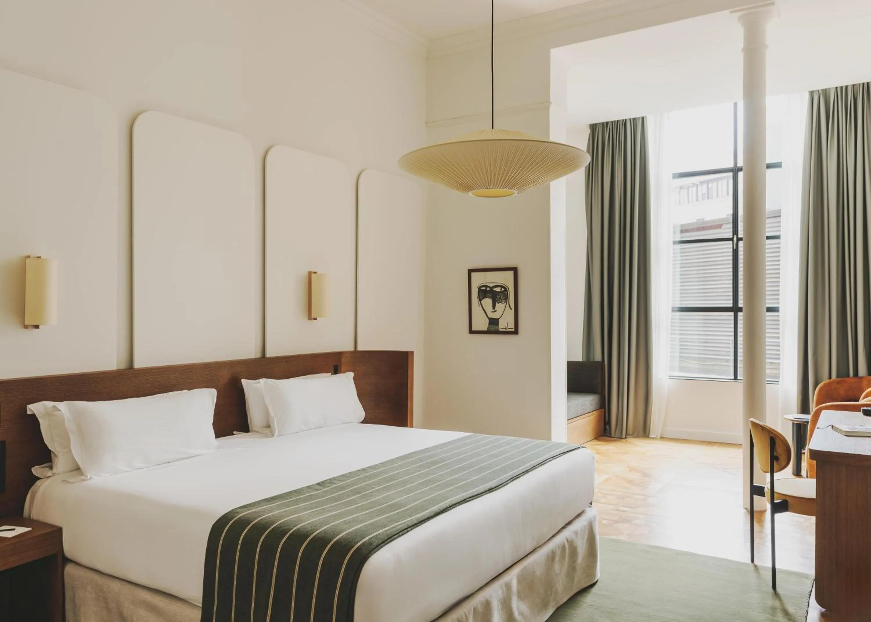 King Suite in Hotel Regina Barcelona