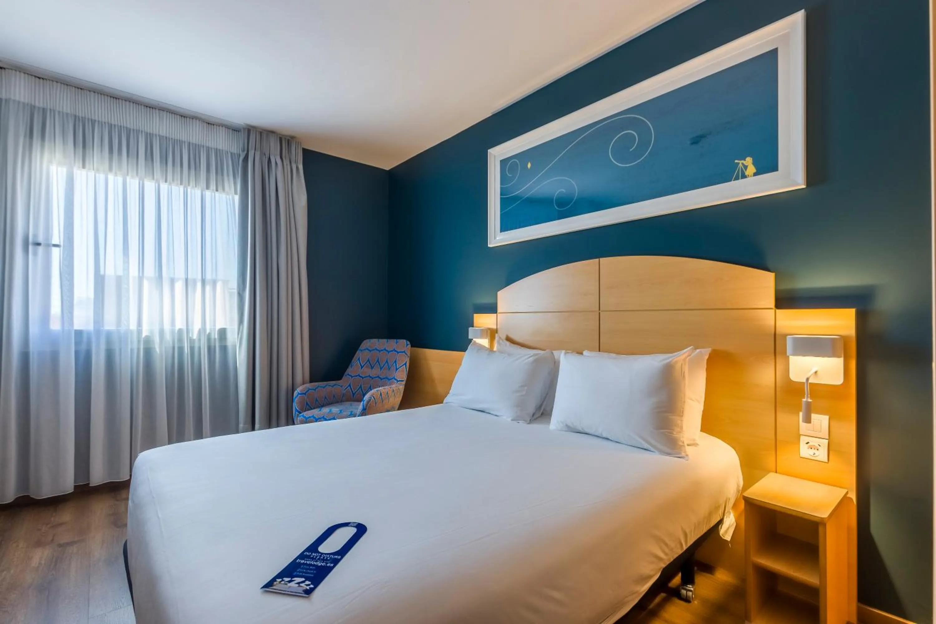Double Room - Disability Access in Travelodge Madrid Alcalá de Henares