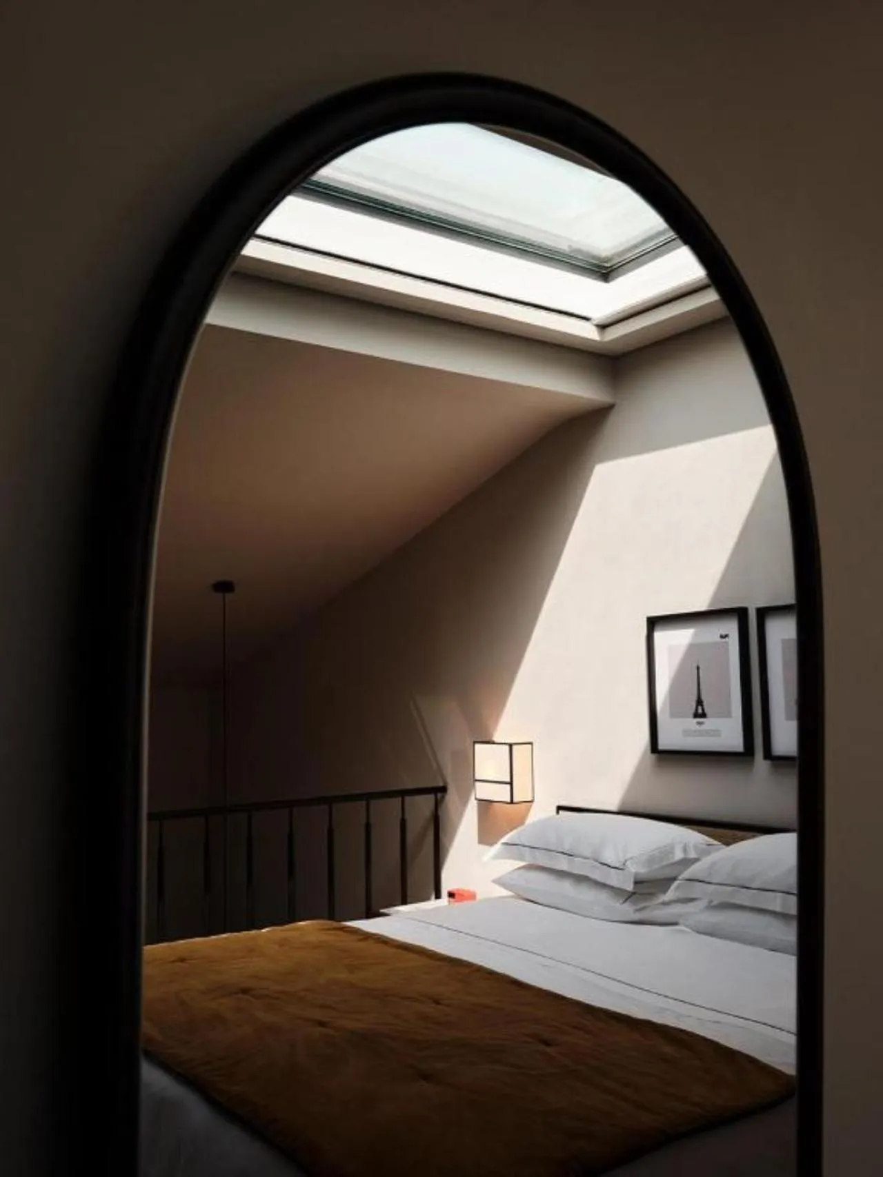 Skyview Deluxe Suite in The Twentyone