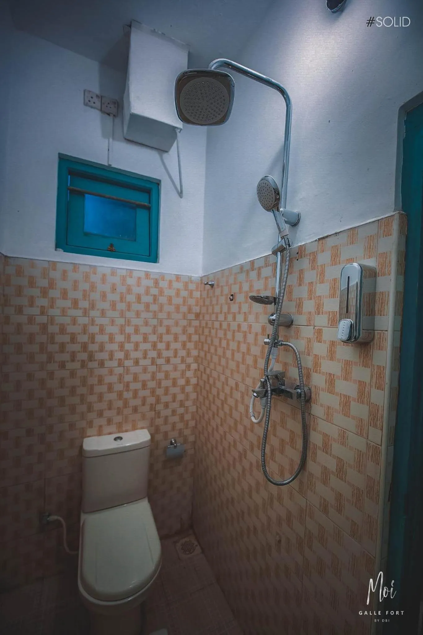 6-Bed Mixed Dormitory Room - single occupancy in Moi Galle Fort by DBI